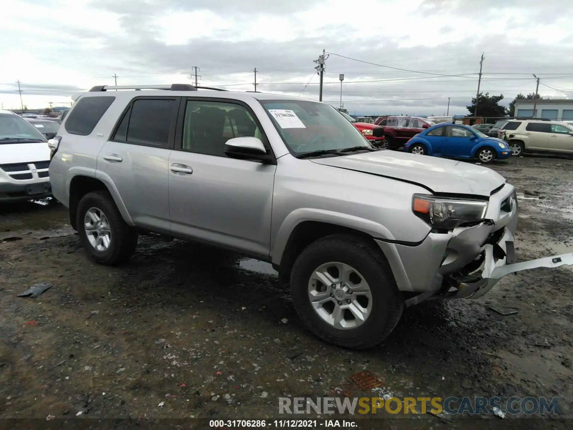 1 Photograph of a damaged car JTEBU5JR4L5790820 TOYOTA 4RUNNER 2020