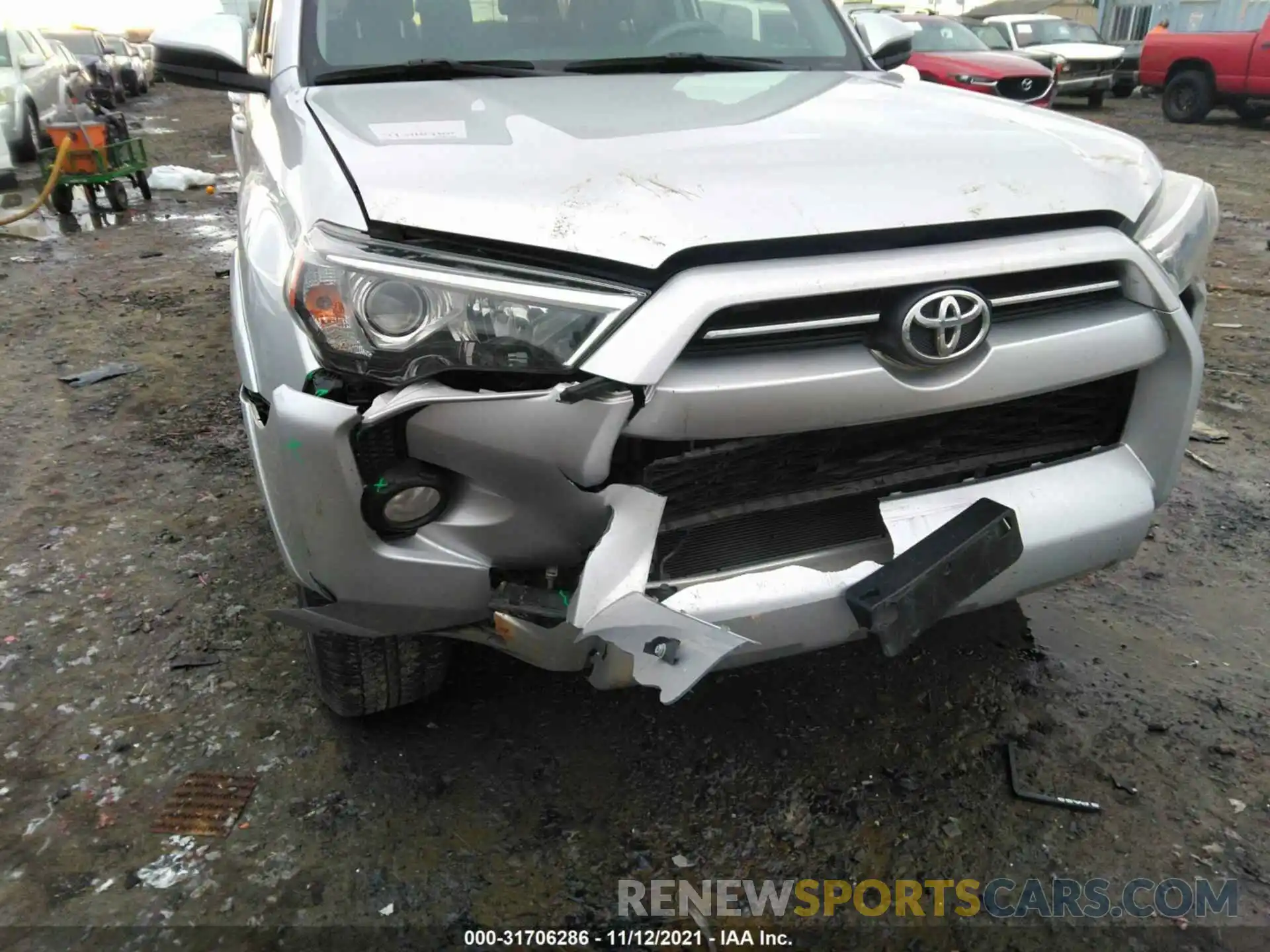 6 Photograph of a damaged car JTEBU5JR4L5790820 TOYOTA 4RUNNER 2020