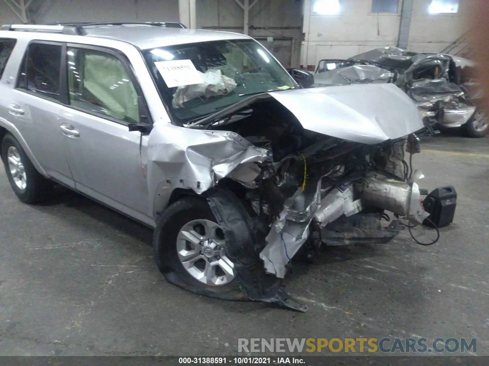 1 Photograph of a damaged car JTEBU5JR4L5796892 TOYOTA 4RUNNER 2020