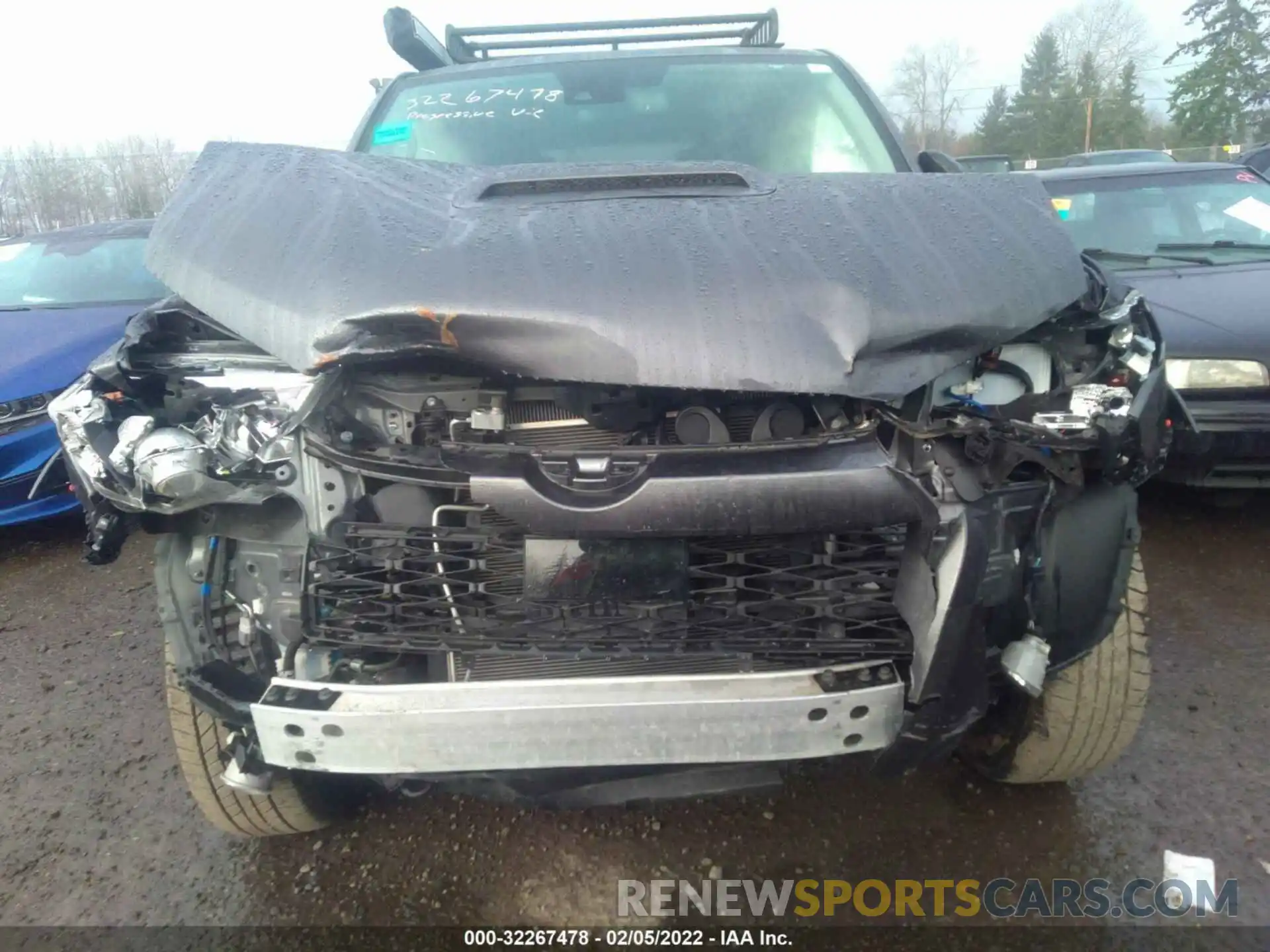 6 Photograph of a damaged car JTEBU5JR4L5802058 TOYOTA 4RUNNER 2020