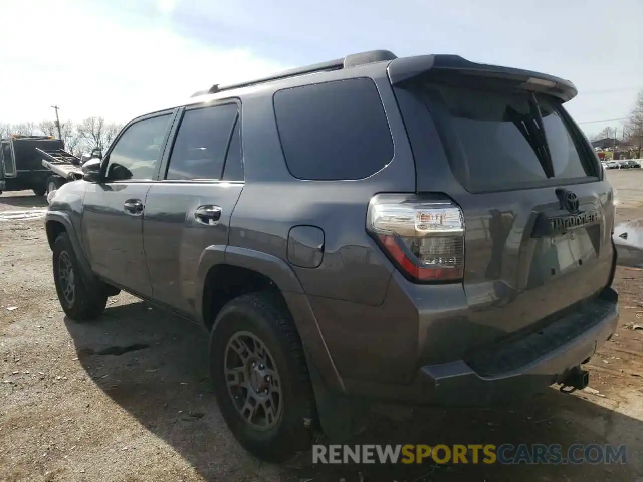 3 Photograph of a damaged car JTEBU5JR4L5804604 TOYOTA 4RUNNER 2020