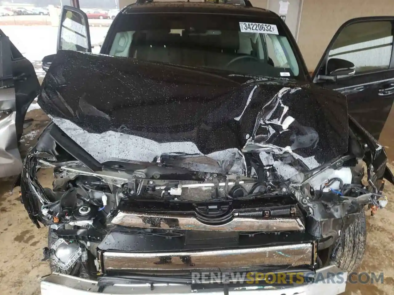 7 Photograph of a damaged car JTEBU5JR4L5816414 TOYOTA 4RUNNER 2020