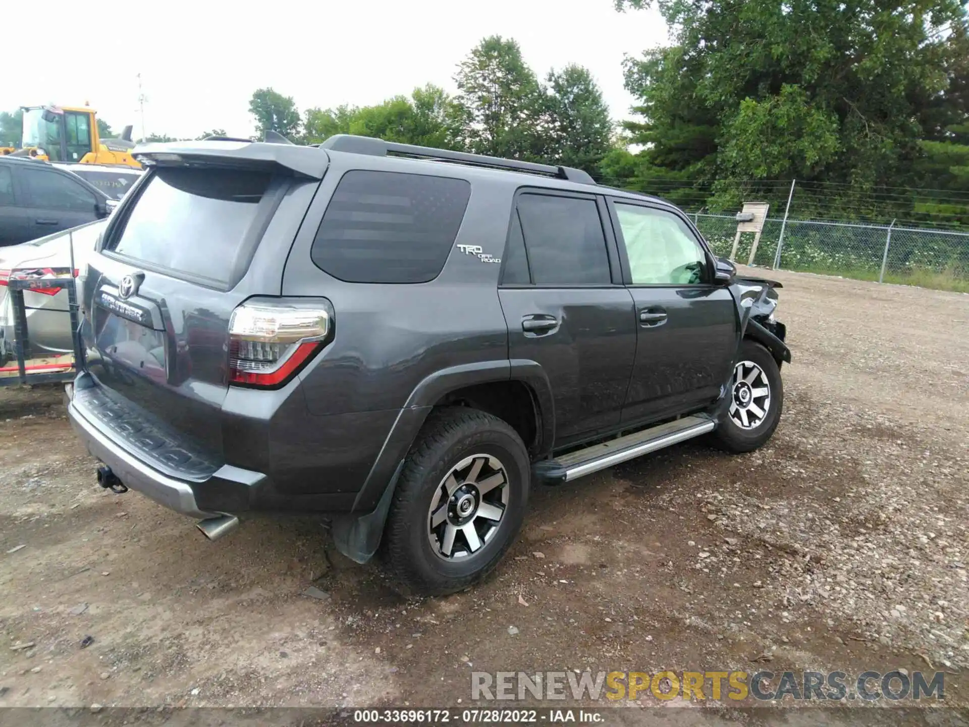 4 Фотография поврежденного автомобиля JTEBU5JR4L5818115 TOYOTA 4RUNNER 2020