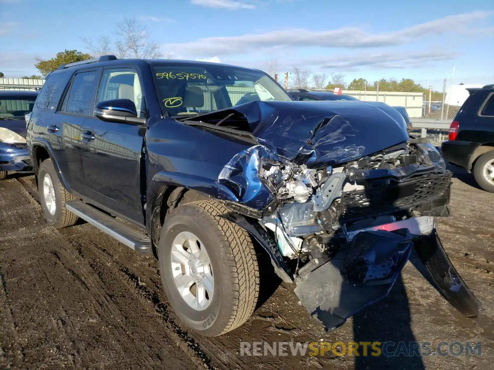 1 Photograph of a damaged car JTEBU5JR4L5825209 TOYOTA 4RUNNER 2020