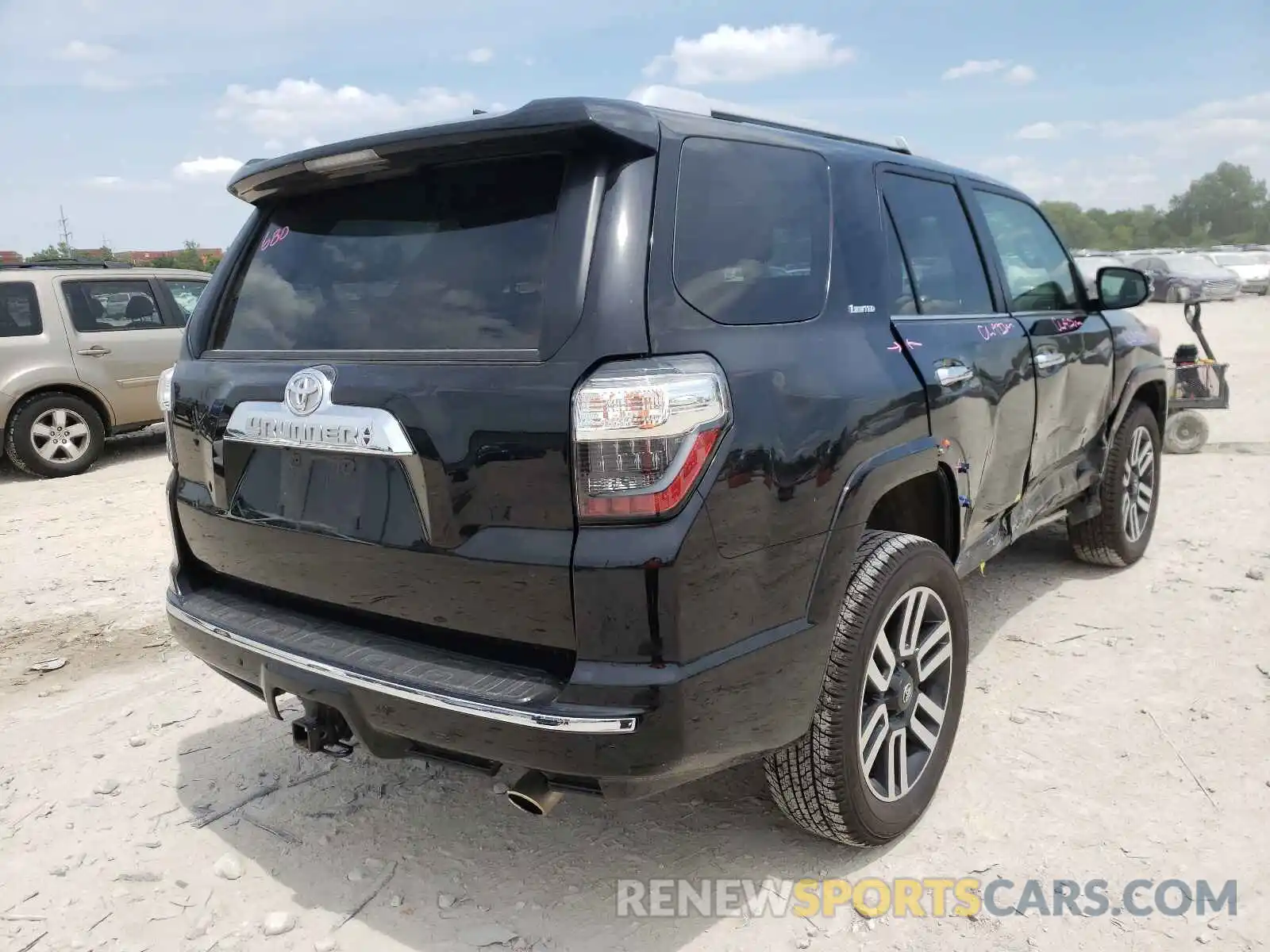 4 Photograph of a damaged car JTEBU5JR4L5829308 TOYOTA 4RUNNER 2020