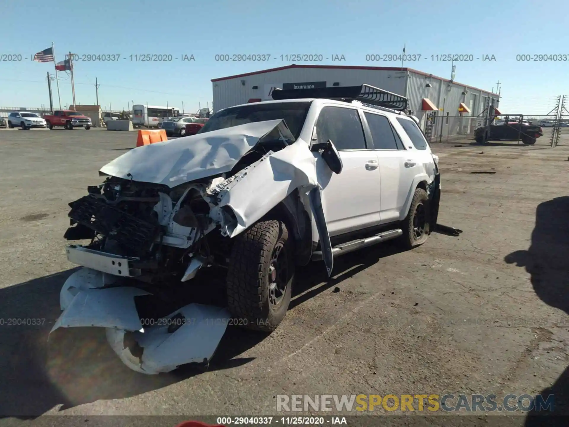 2 Photograph of a damaged car JTEBU5JR4L5836985 TOYOTA 4RUNNER 2020