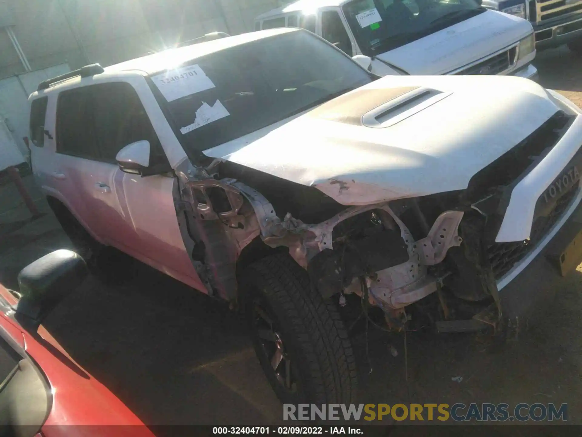 1 Photograph of a damaged car JTEBU5JR4L5837070 TOYOTA 4RUNNER 2020