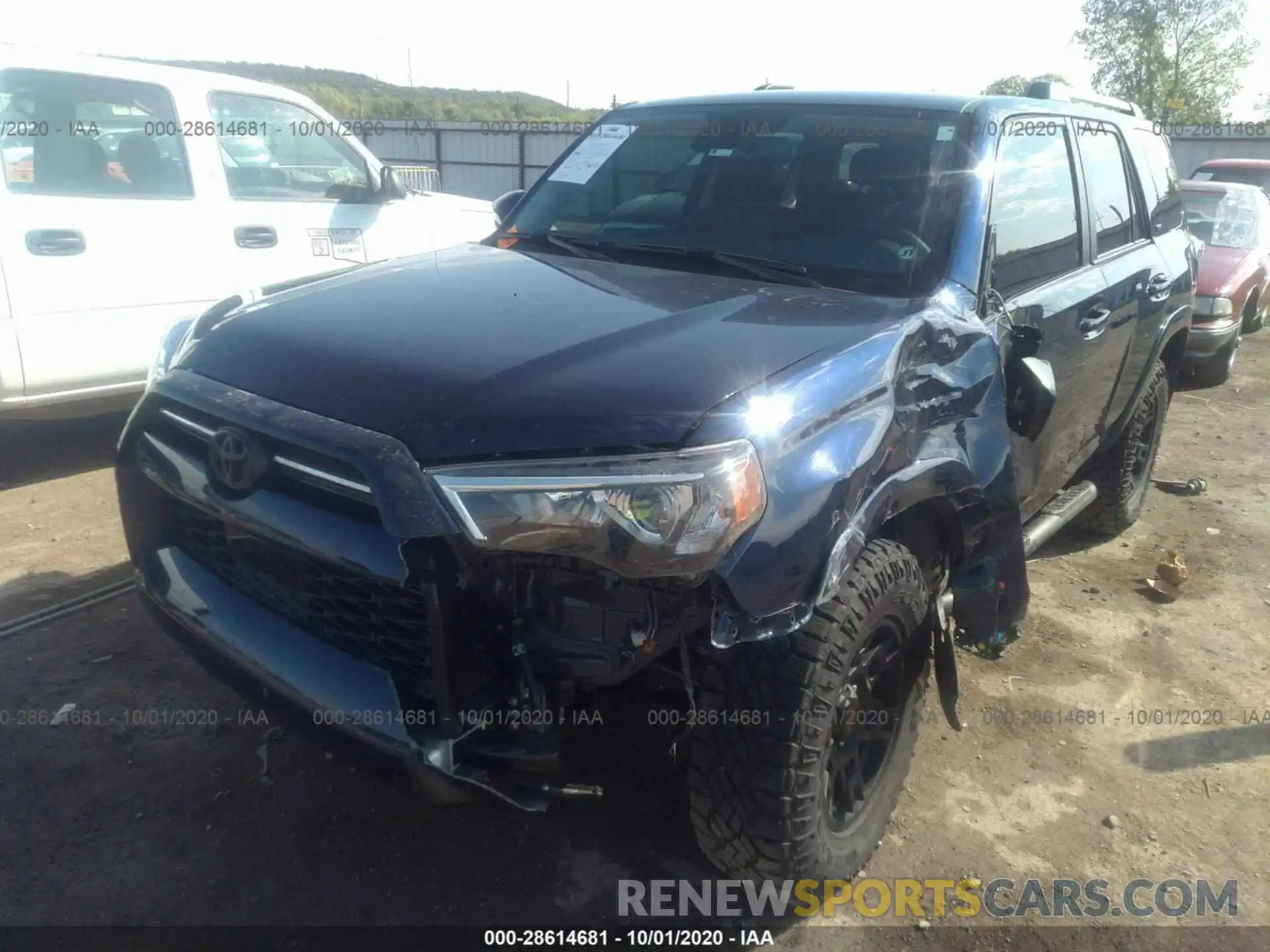 6 Photograph of a damaged car JTEBU5JR5L5744543 TOYOTA 4RUNNER 2020