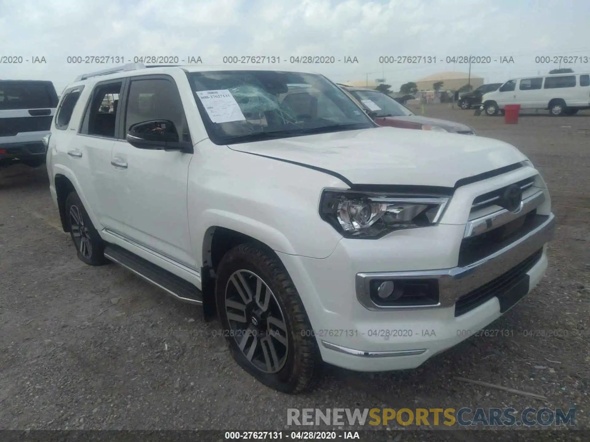 1 Фотография поврежденного автомобиля JTEBU5JR5L5745868 TOYOTA 4RUNNER 2020