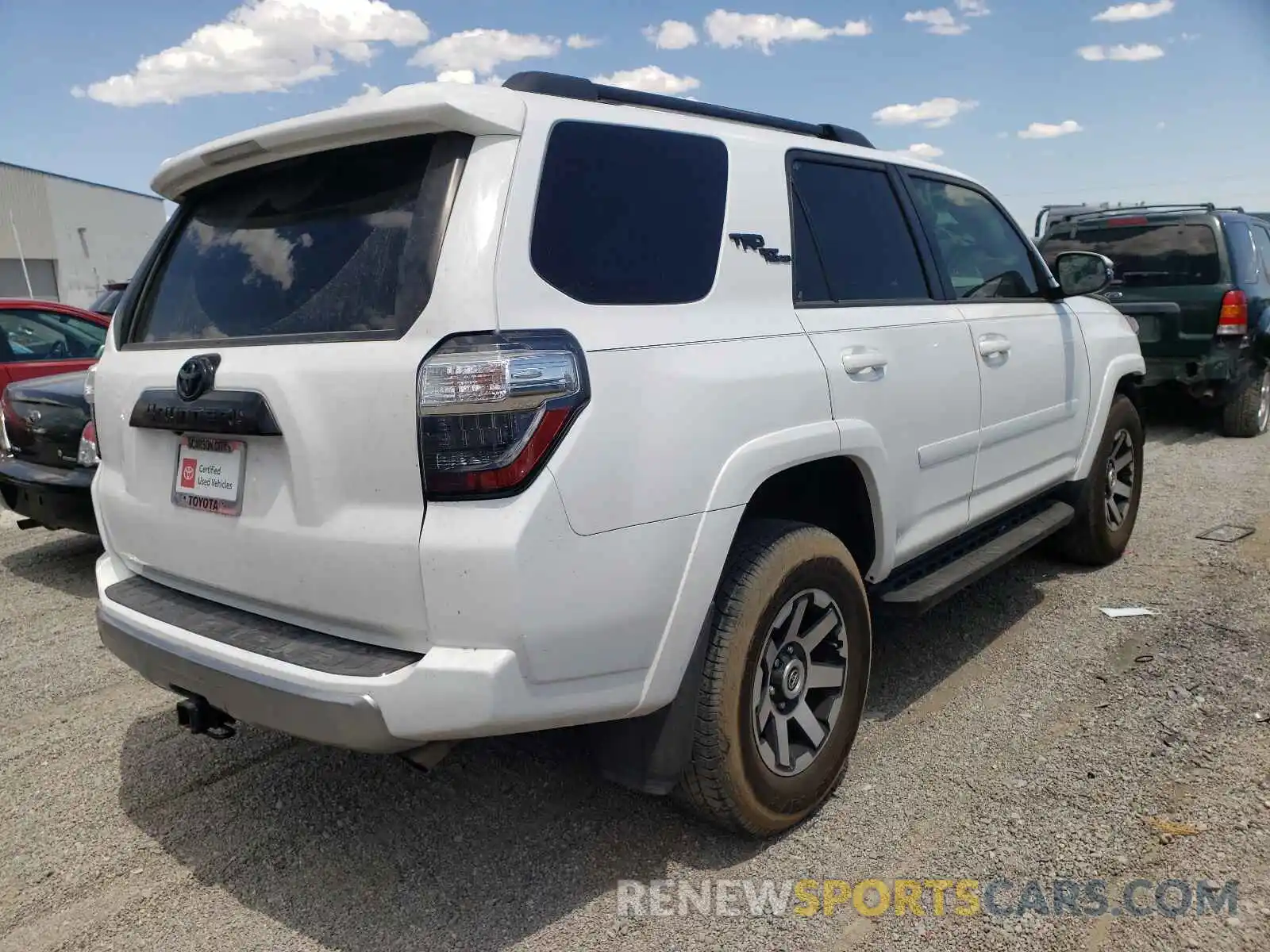 4 Photograph of a damaged car JTEBU5JR5L5754053 TOYOTA 4RUNNER 2020