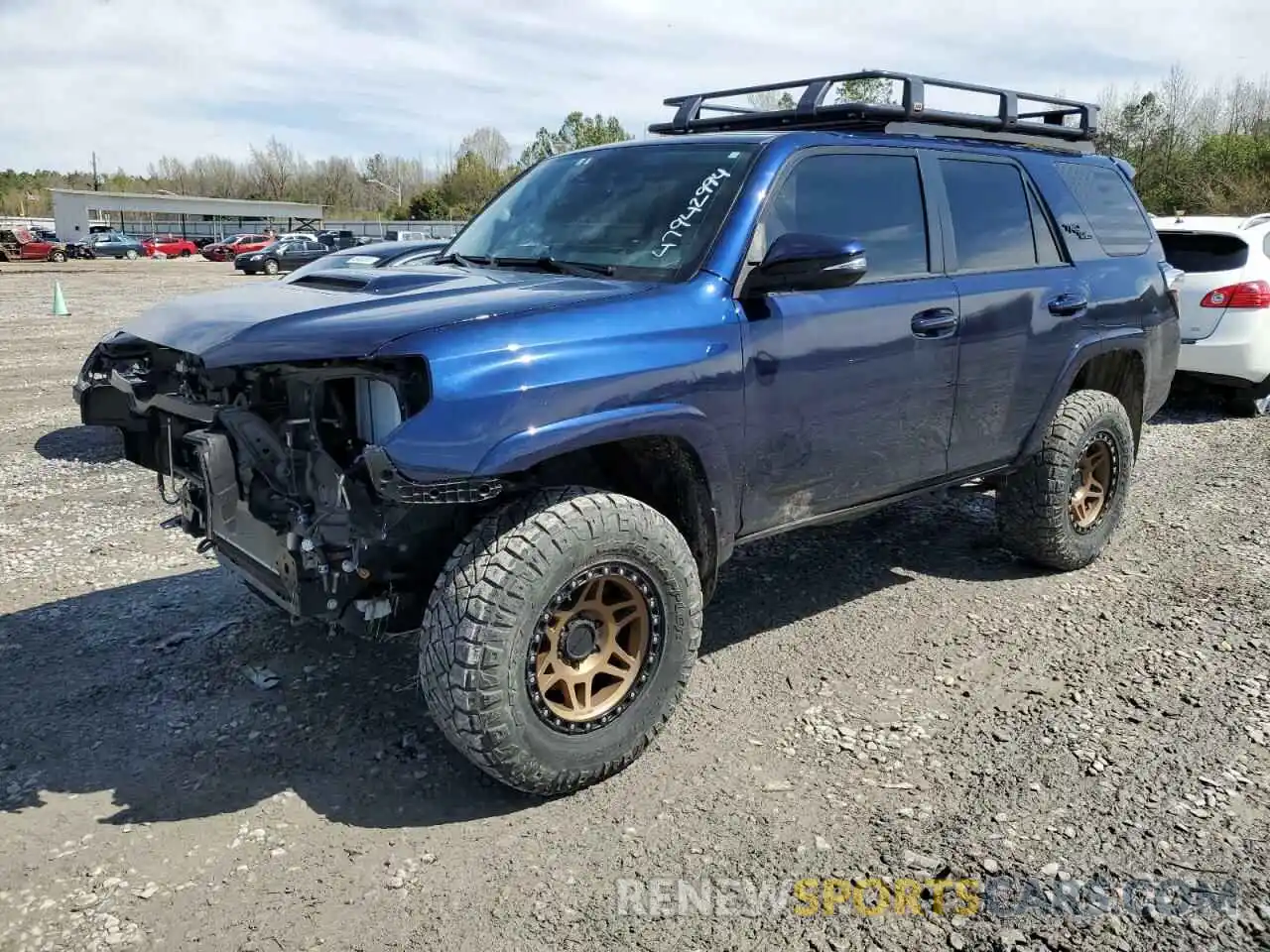 1 Photograph of a damaged car JTEBU5JR5L5757163 TOYOTA 4RUNNER 2020