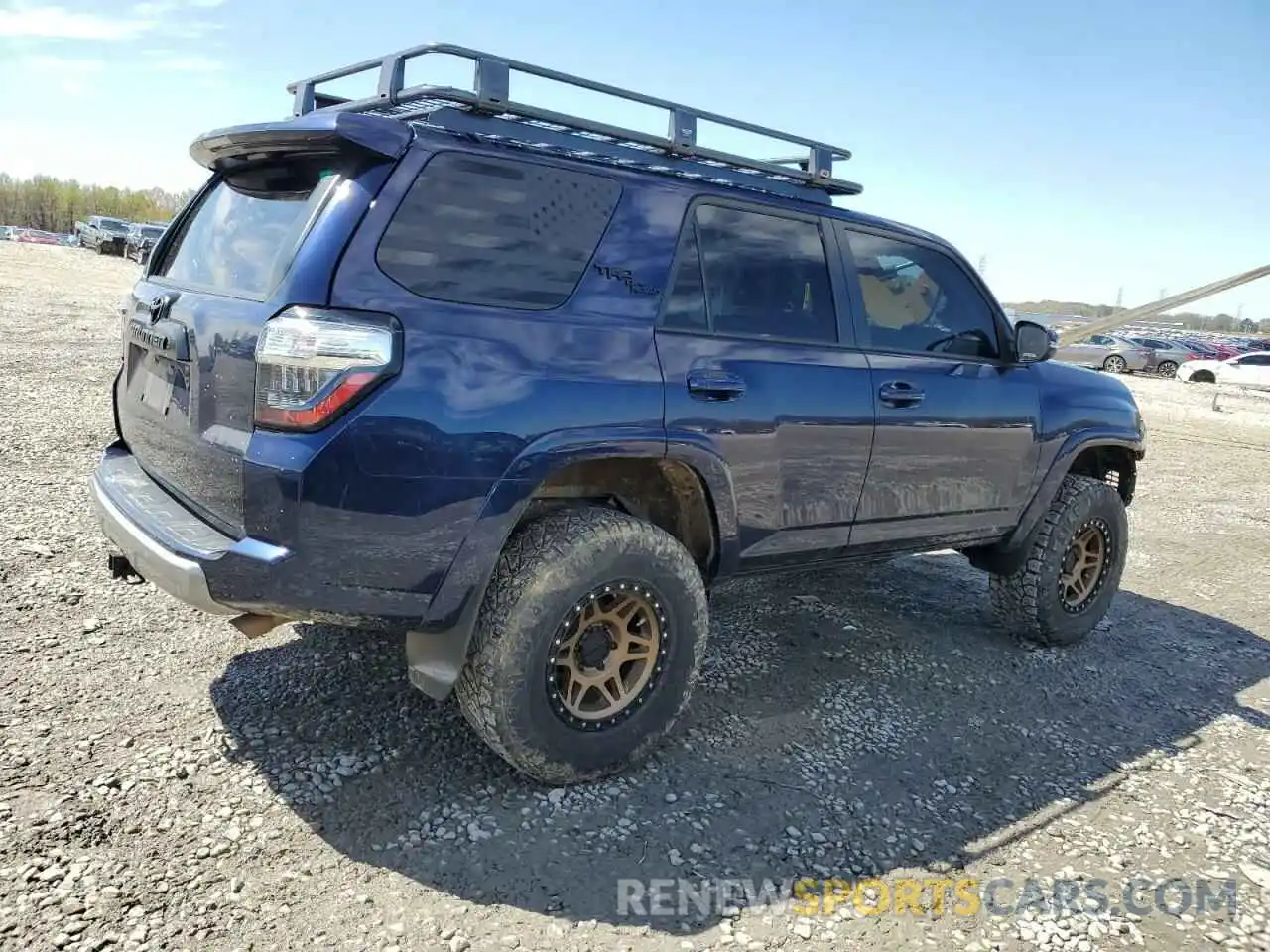 3 Photograph of a damaged car JTEBU5JR5L5757163 TOYOTA 4RUNNER 2020