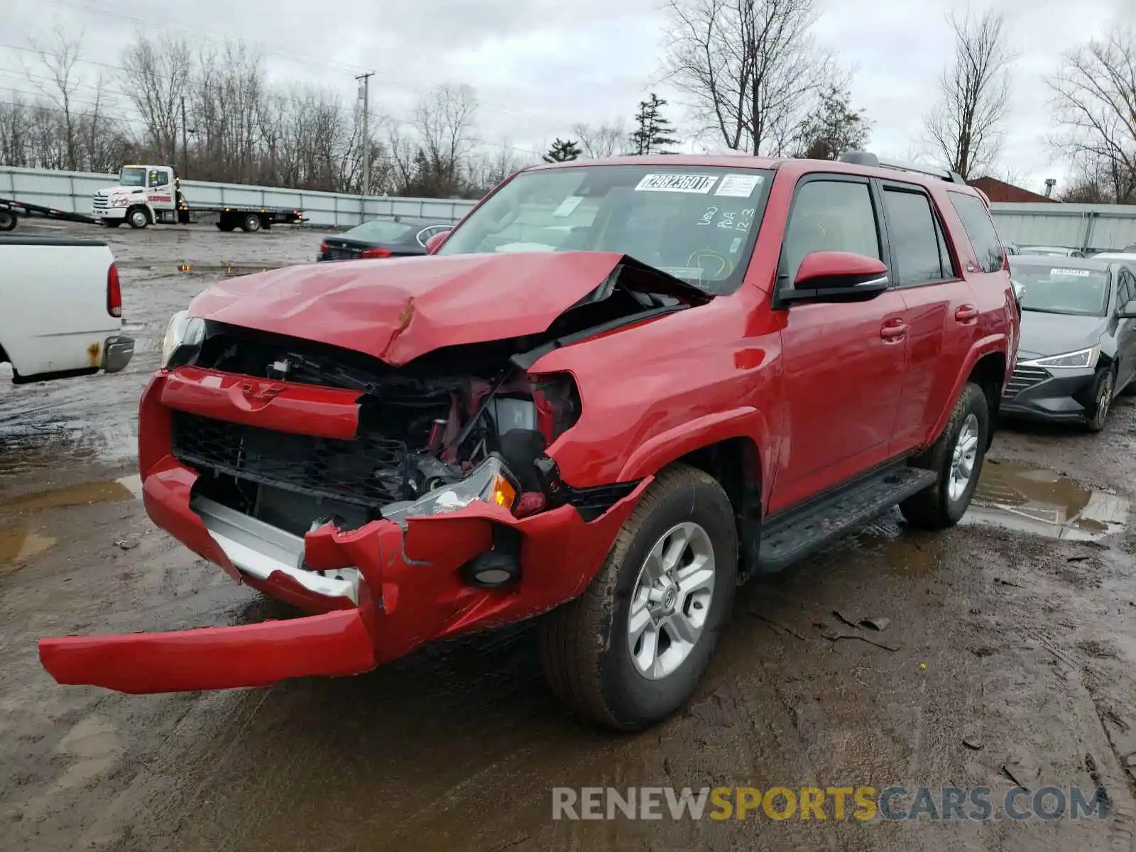 9 Photograph of a damaged car JTEBU5JR5L5758250 TOYOTA 4RUNNER 2020