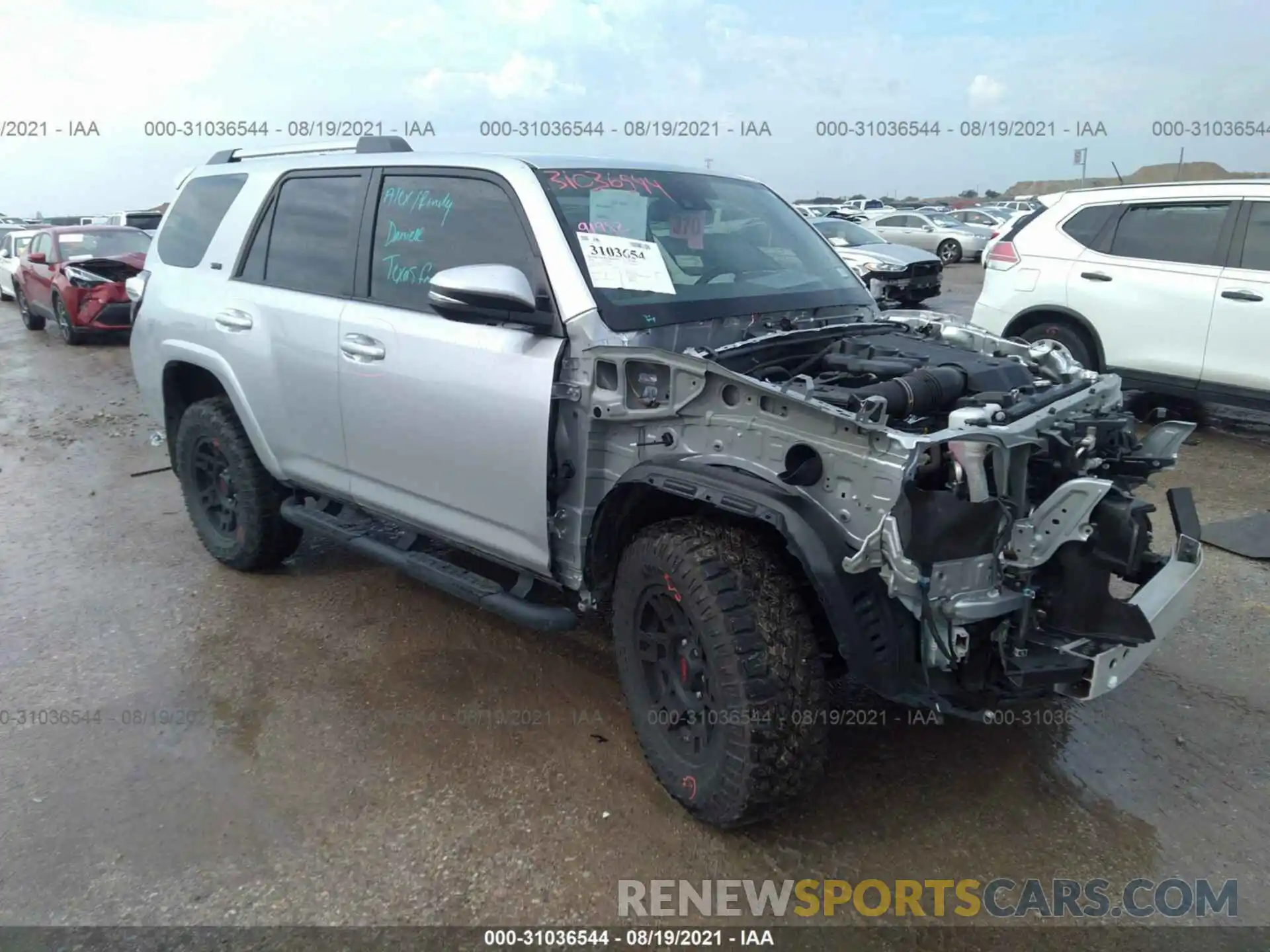 1 Photograph of a damaged car JTEBU5JR5L5759866 TOYOTA 4RUNNER 2020