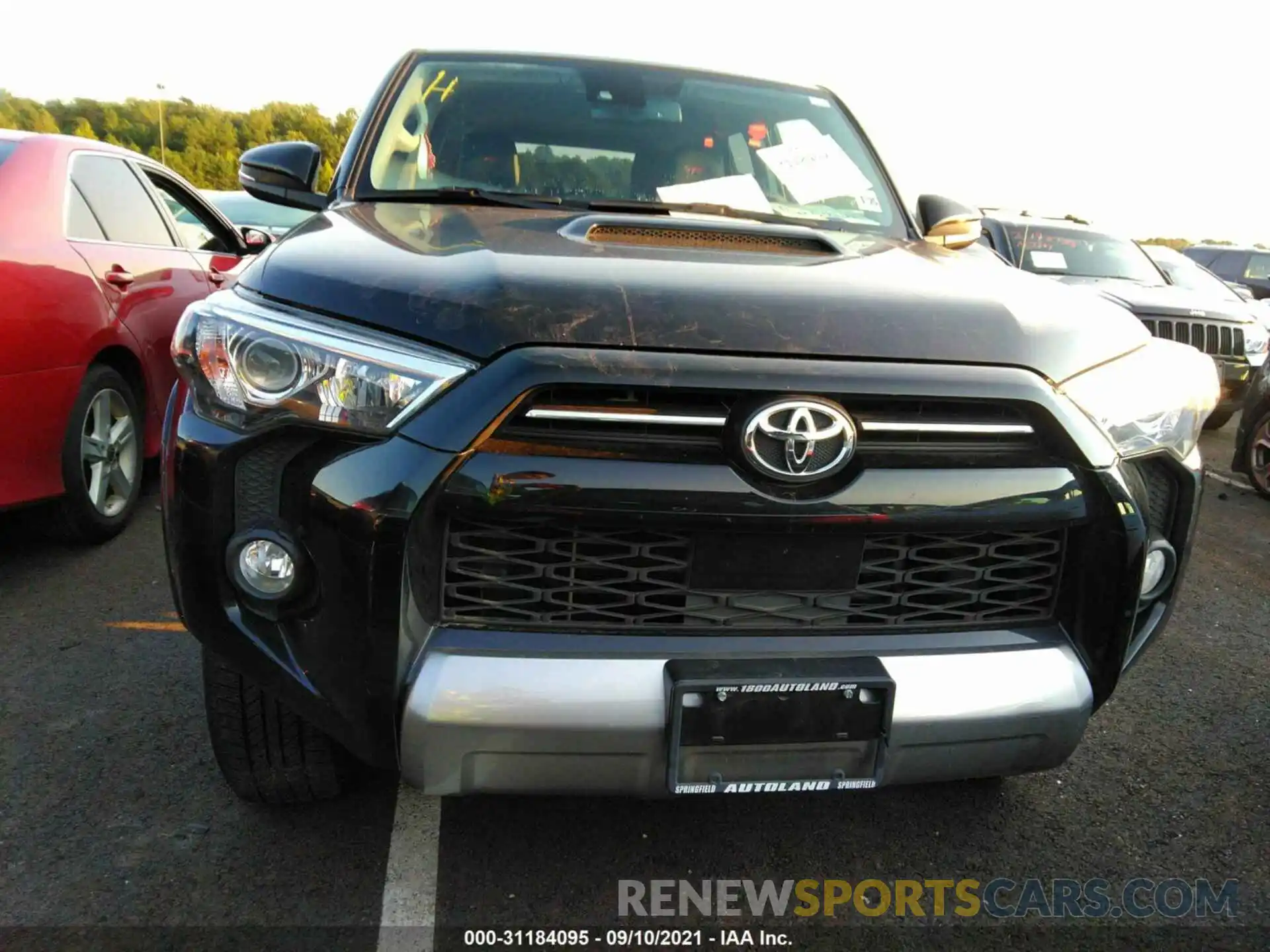 6 Photograph of a damaged car JTEBU5JR5L5759902 TOYOTA 4RUNNER 2020