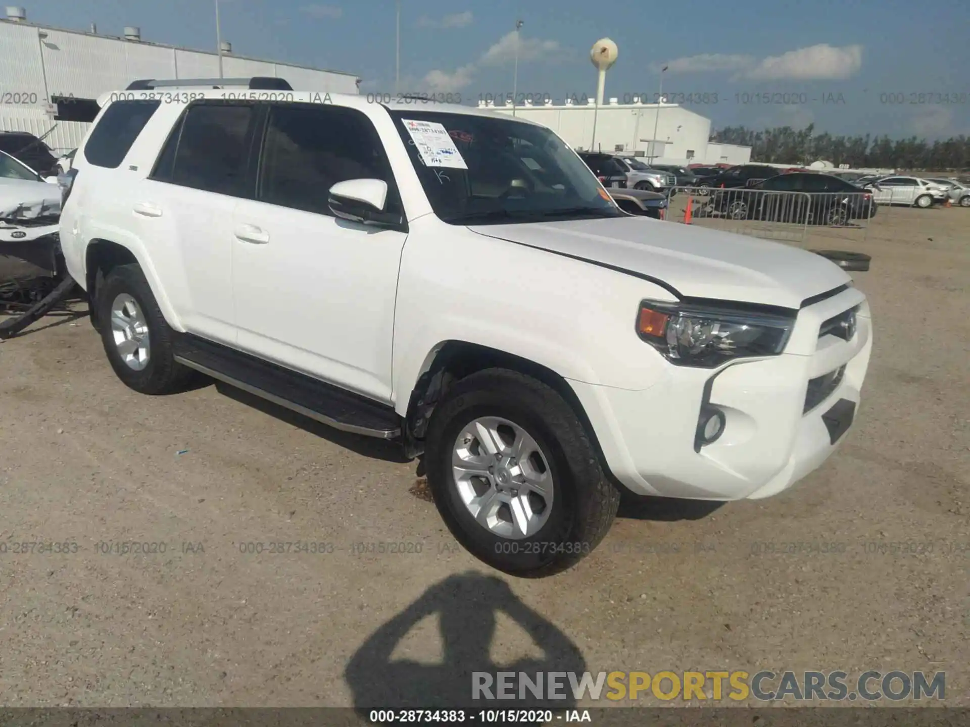 1 Photograph of a damaged car JTEBU5JR5L5775145 TOYOTA 4RUNNER 2020