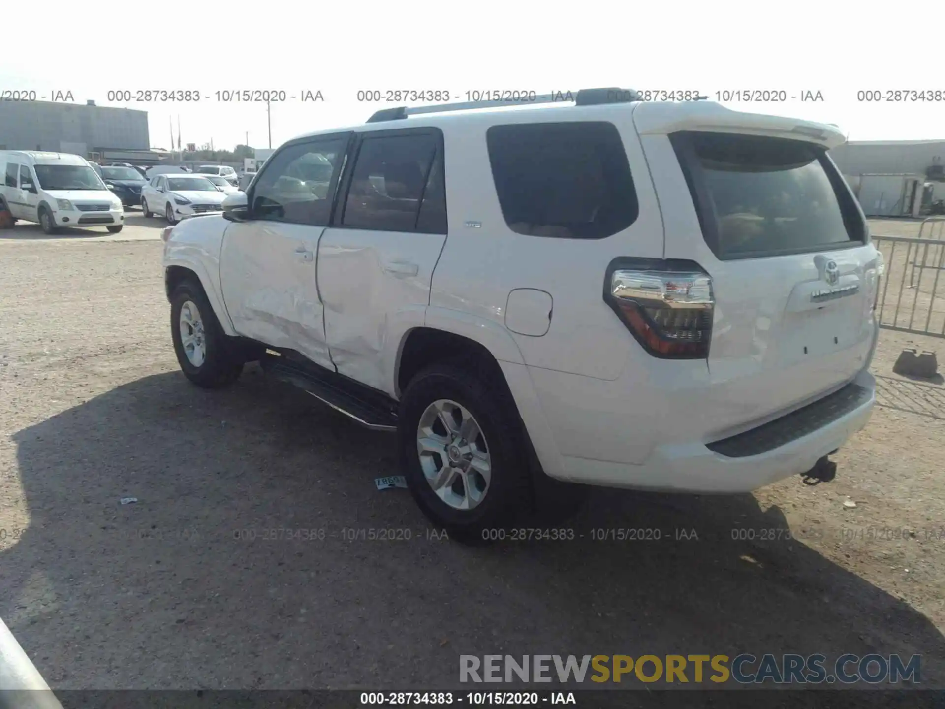 3 Photograph of a damaged car JTEBU5JR5L5775145 TOYOTA 4RUNNER 2020