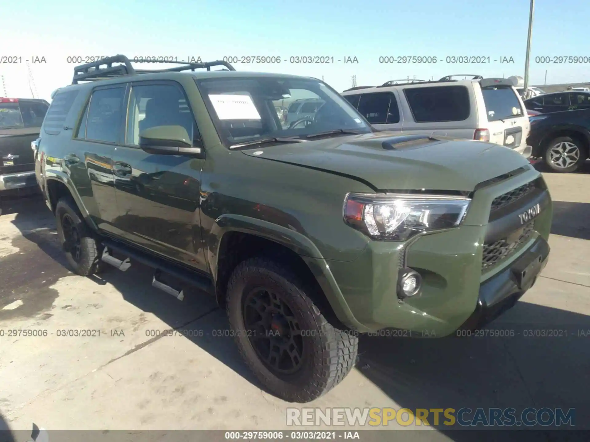 1 Photograph of a damaged car JTEBU5JR5L5781981 TOYOTA 4RUNNER 2020