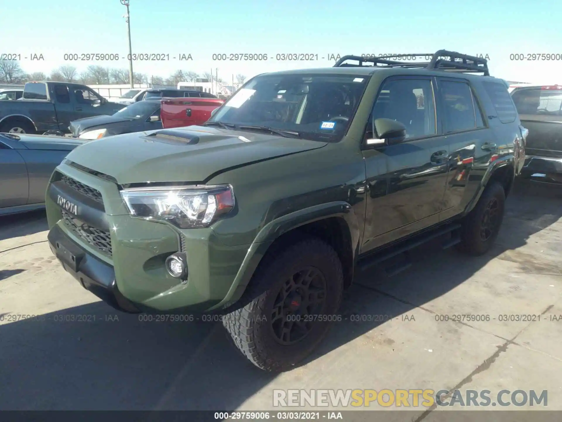 2 Photograph of a damaged car JTEBU5JR5L5781981 TOYOTA 4RUNNER 2020