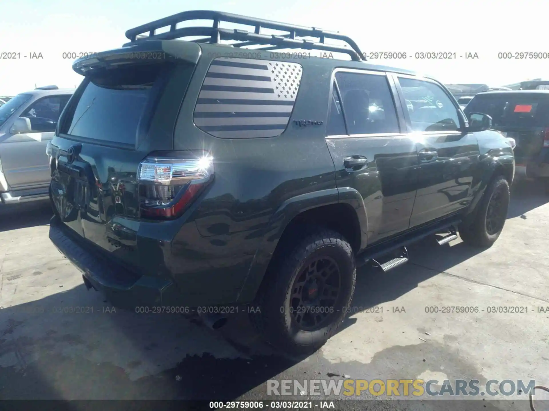 4 Фотография поврежденного автомобиля JTEBU5JR5L5781981 TOYOTA 4RUNNER 2020