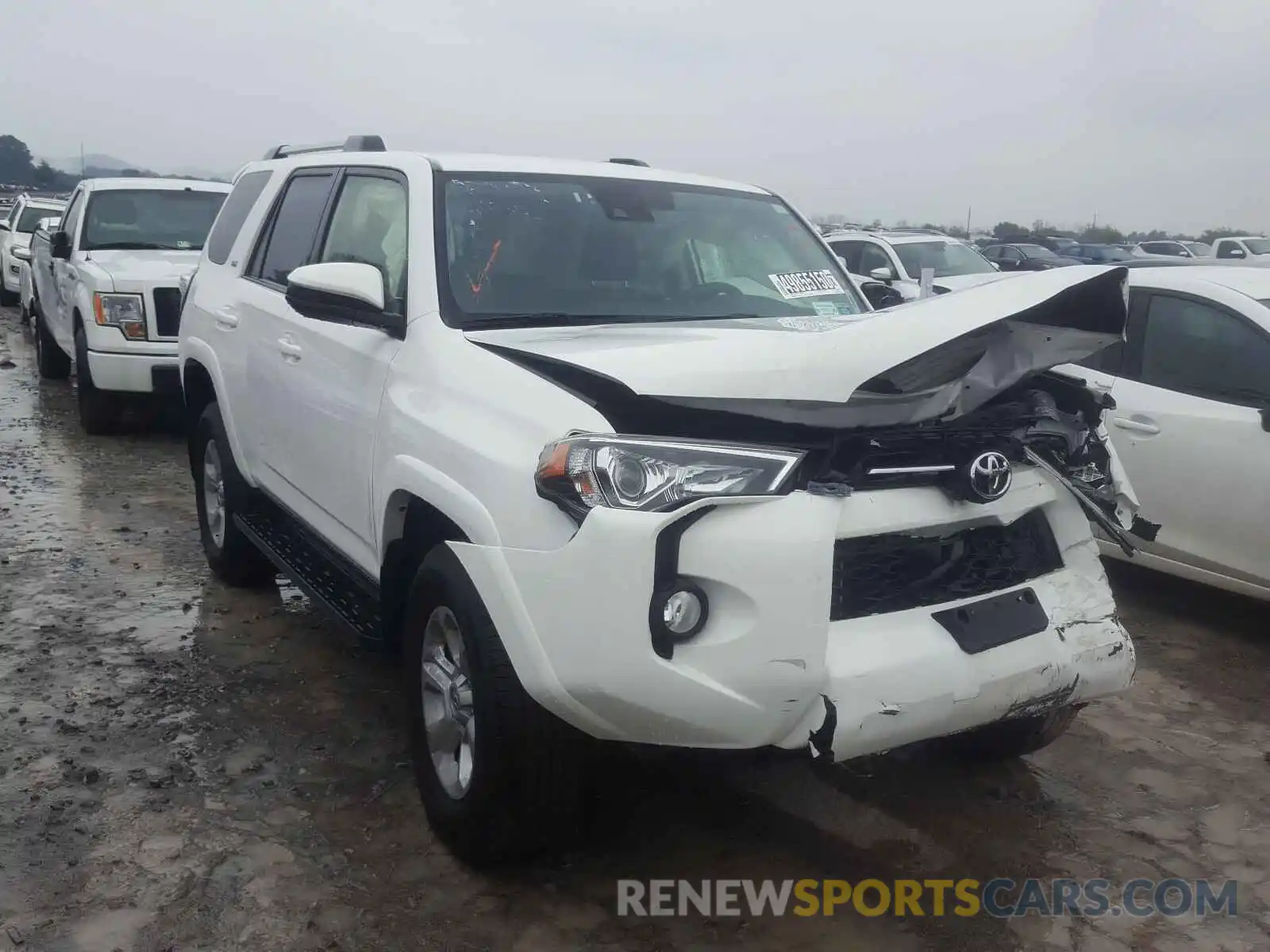 1 Photograph of a damaged car JTEBU5JR5L5782144 TOYOTA 4RUNNER 2020