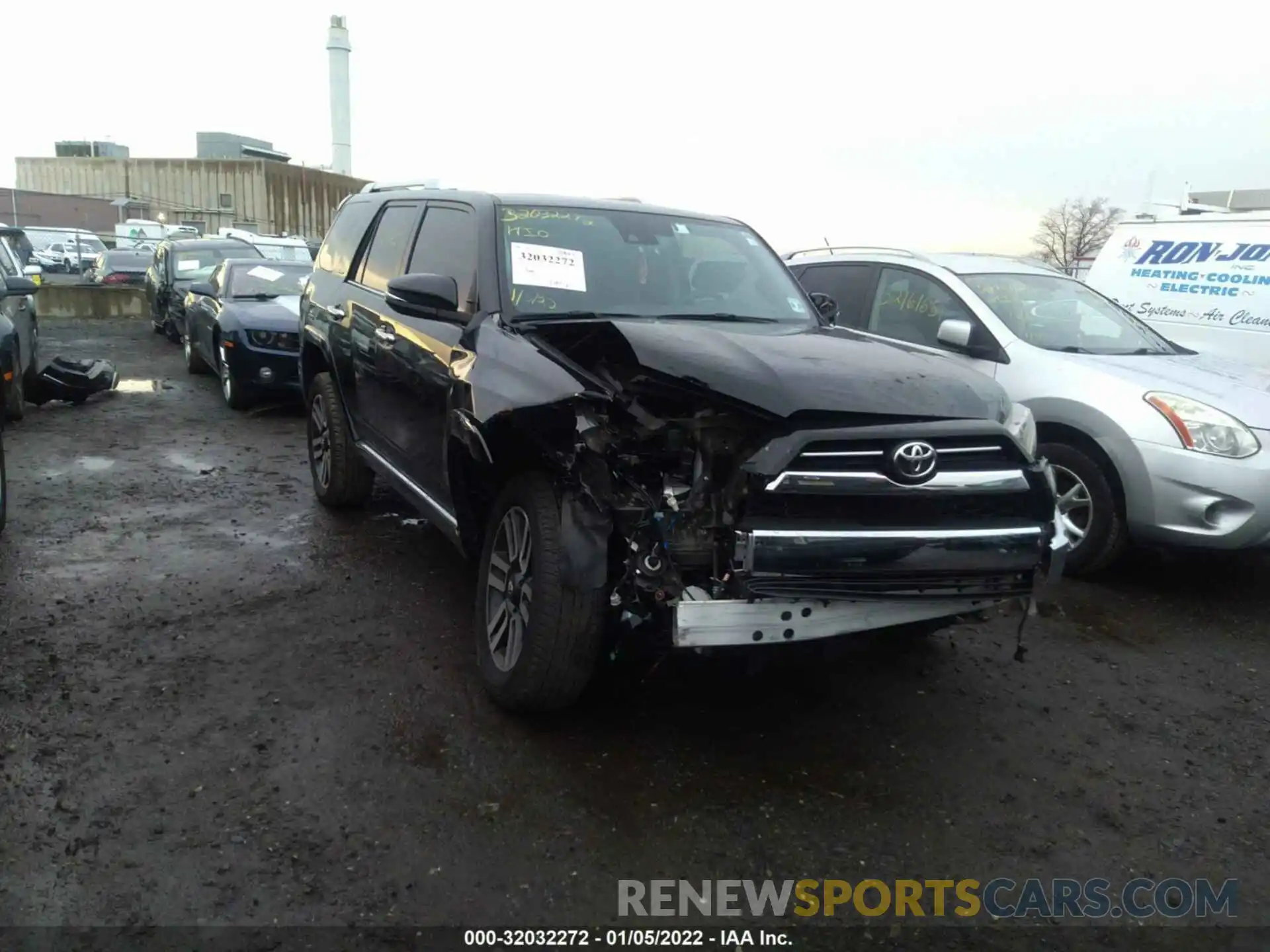 1 Photograph of a damaged car JTEBU5JR5L5784802 TOYOTA 4RUNNER 2020