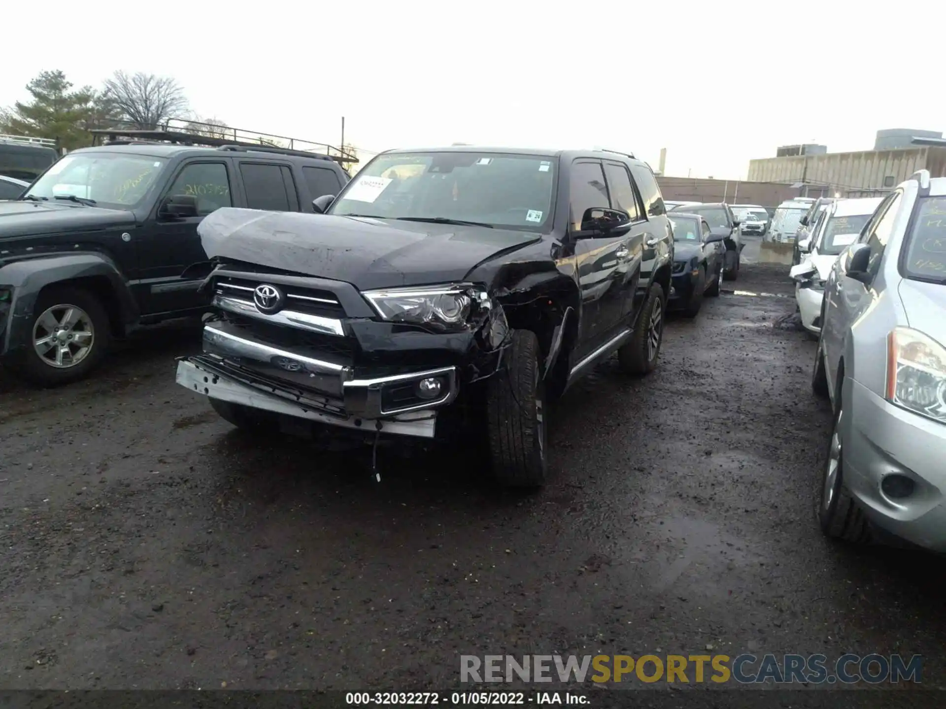 2 Photograph of a damaged car JTEBU5JR5L5784802 TOYOTA 4RUNNER 2020