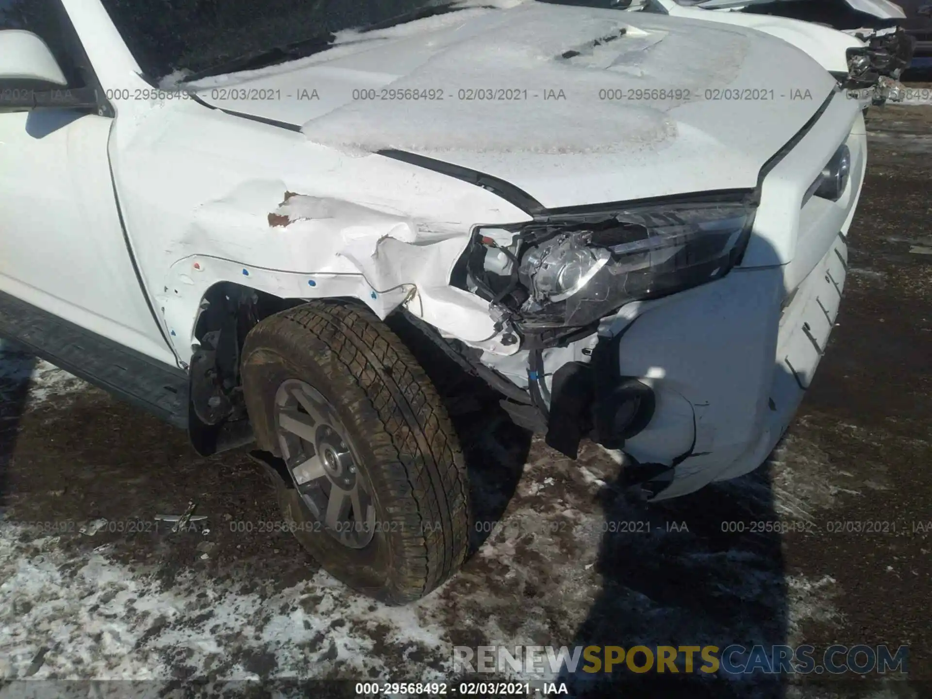 6 Photograph of a damaged car JTEBU5JR5L5785089 TOYOTA 4RUNNER 2020