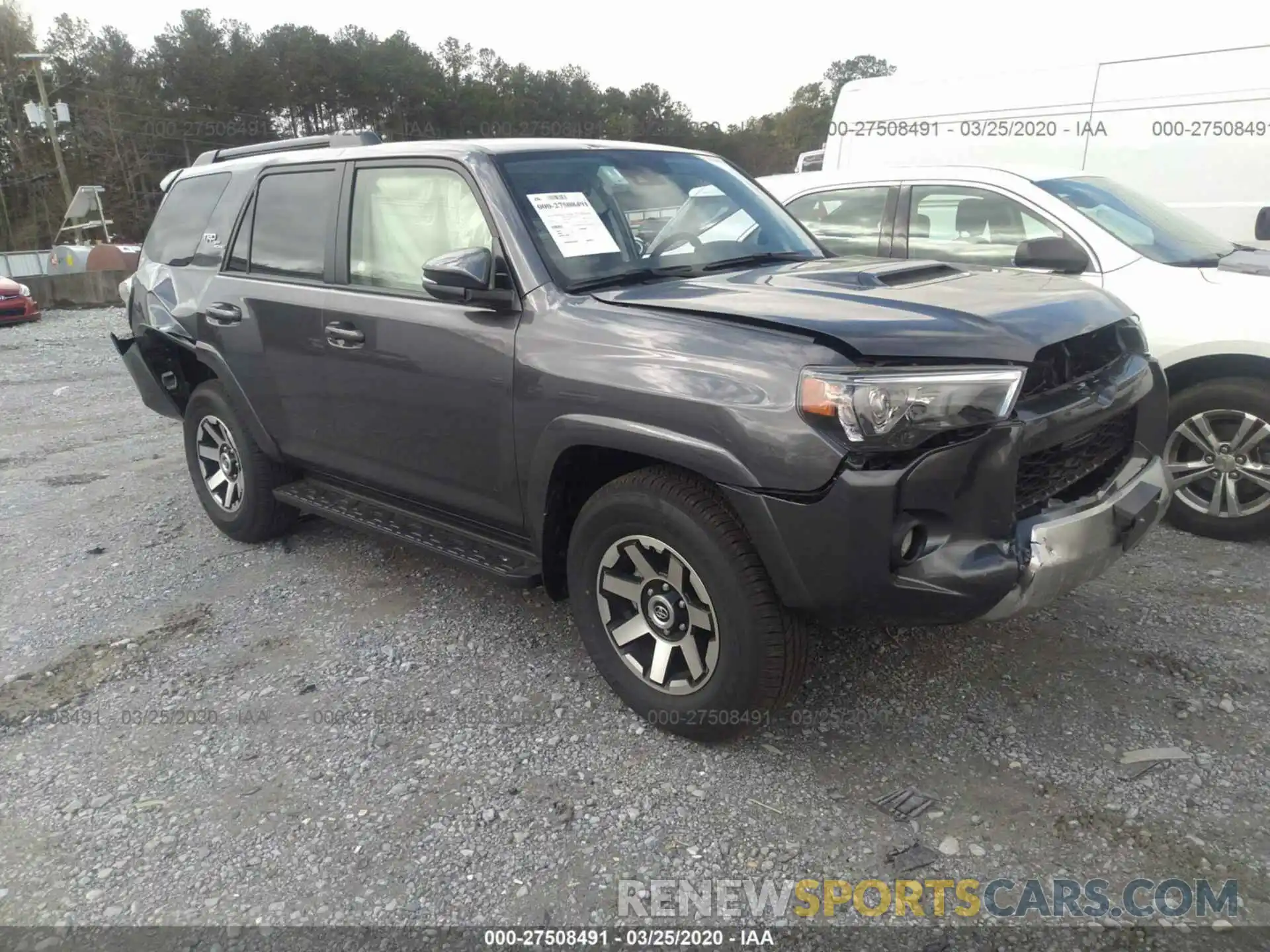 1 Photograph of a damaged car JTEBU5JR5L5785853 TOYOTA 4RUNNER 2020