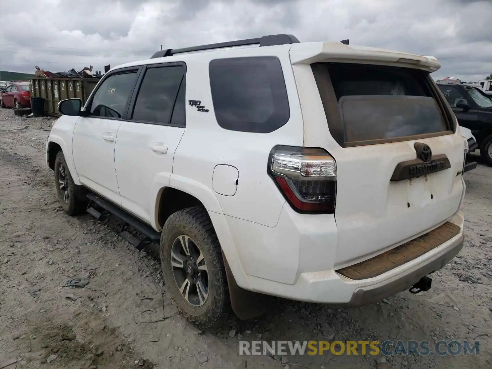 3 Photograph of a damaged car JTEBU5JR5L5792107 TOYOTA 4RUNNER 2020