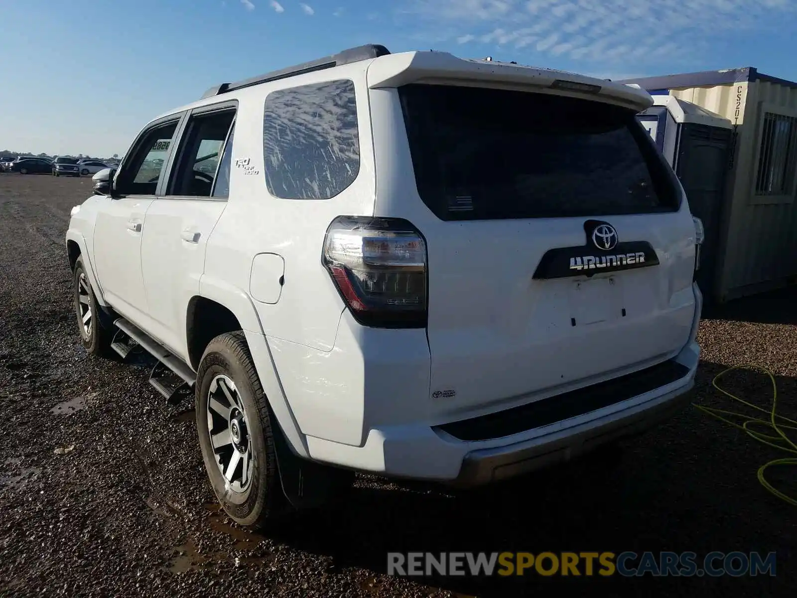 3 Photograph of a damaged car JTEBU5JR5L5799252 TOYOTA 4RUNNER 2020