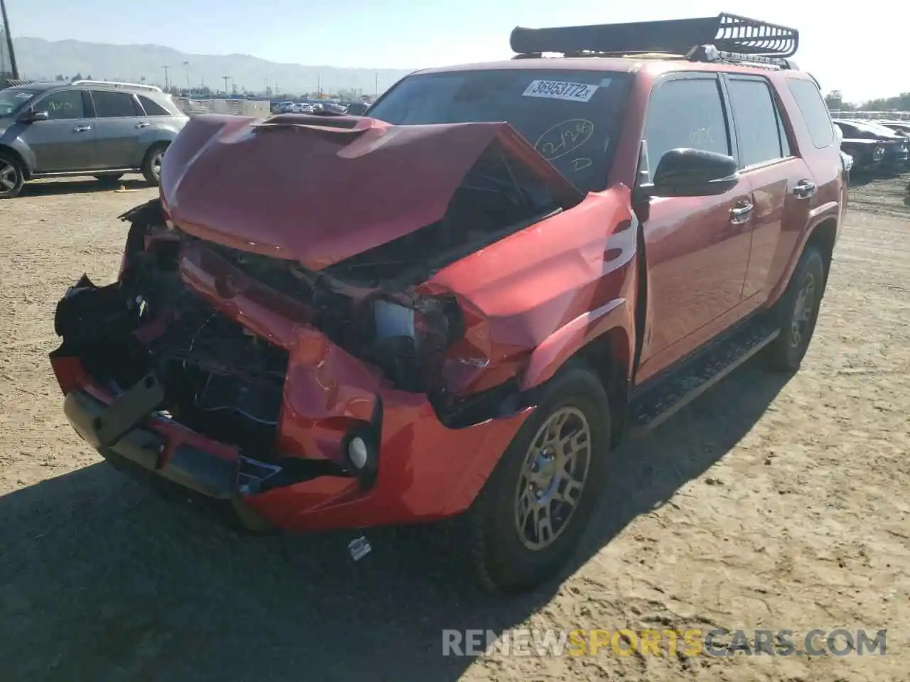 2 Photograph of a damaged car JTEBU5JR5L5806345 TOYOTA 4RUNNER 2020