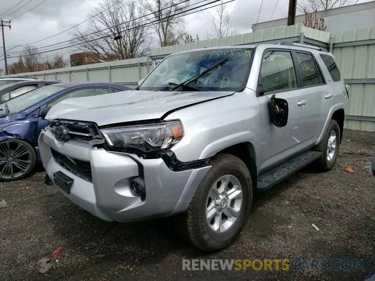 2 Photograph of a damaged car JTEBU5JR5L5813294 TOYOTA 4RUNNER 2020