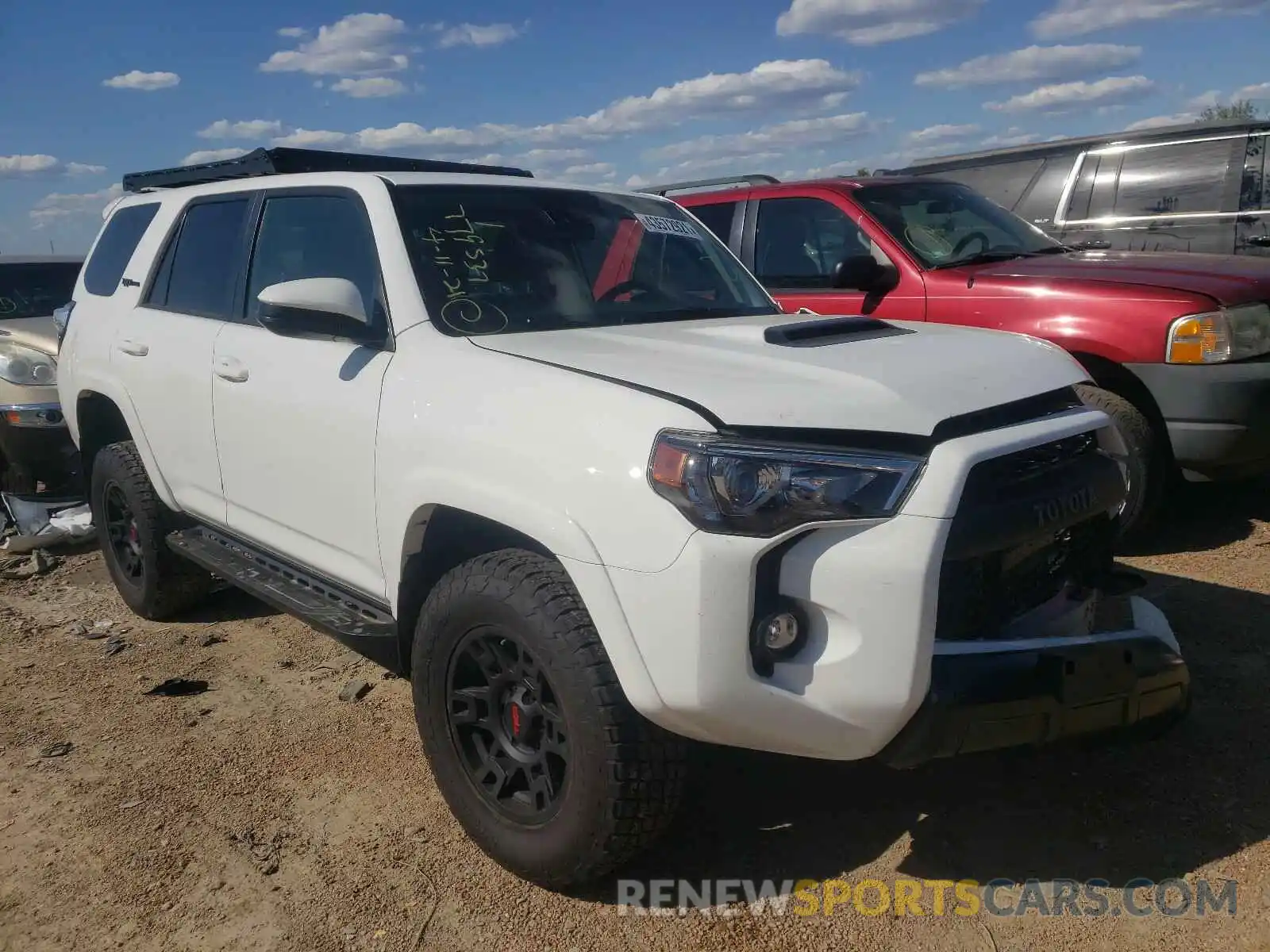 1 Photograph of a damaged car JTEBU5JR5L5816079 TOYOTA 4RUNNER 2020