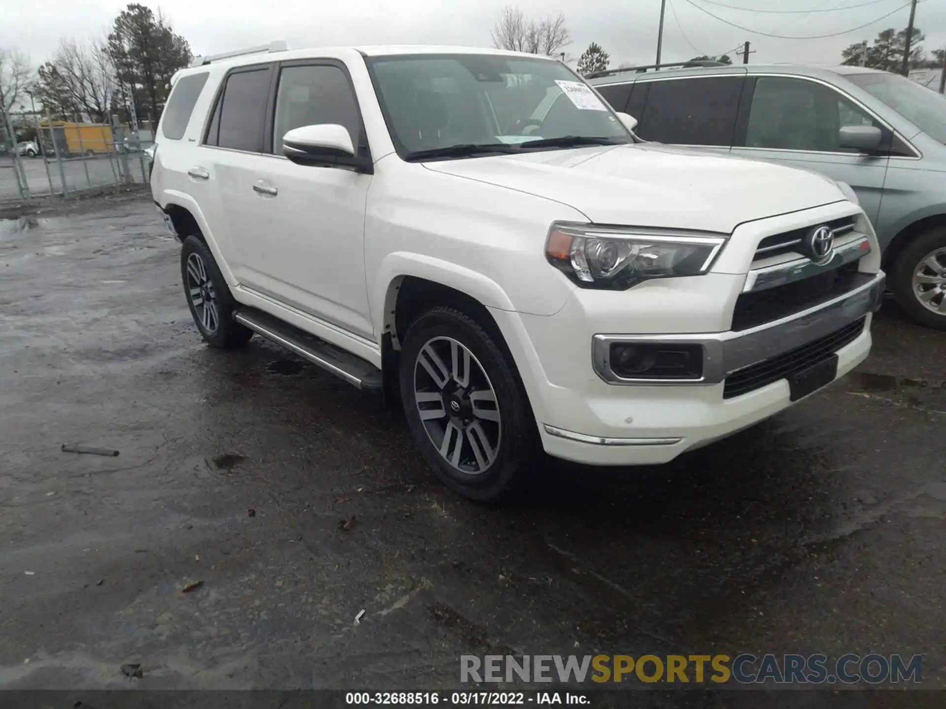 1 Photograph of a damaged car JTEBU5JR5L5817605 TOYOTA 4RUNNER 2020