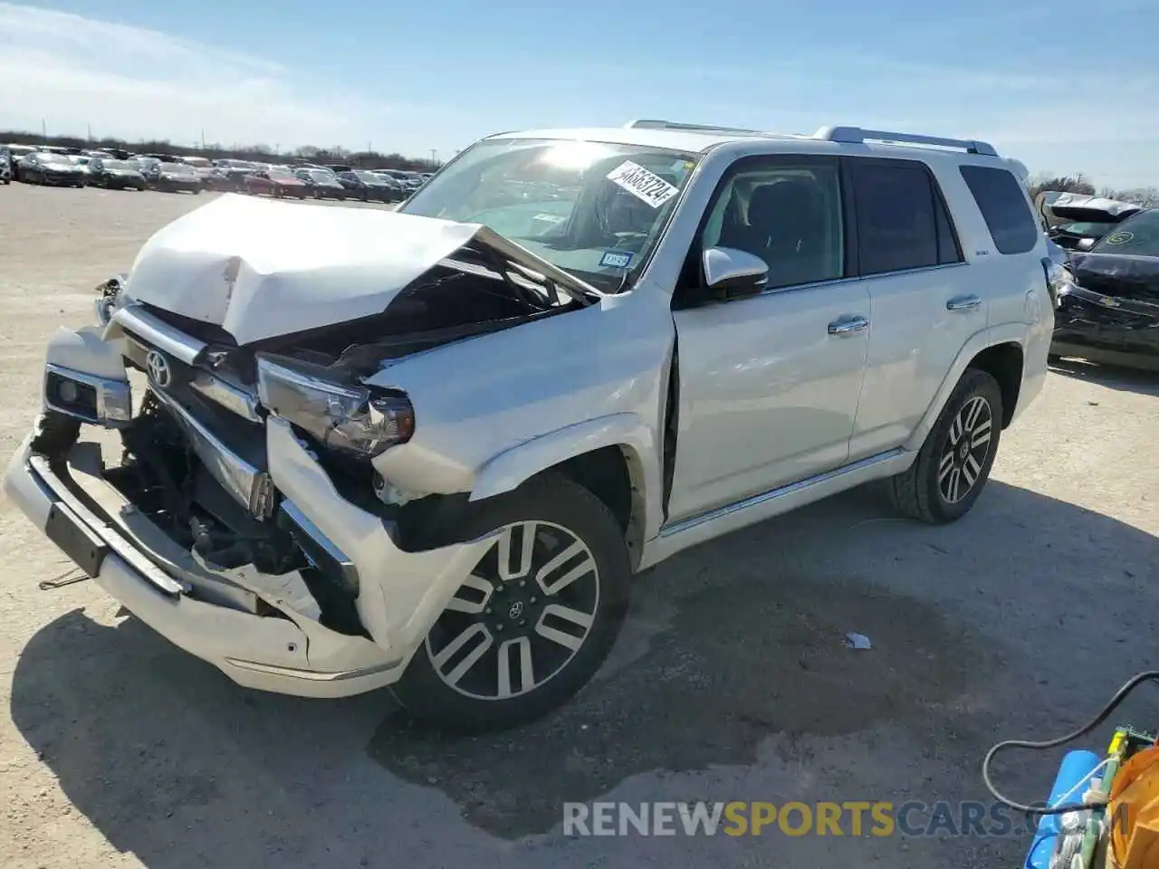 1 Photograph of a damaged car JTEBU5JR5L5820455 TOYOTA 4RUNNER 2020