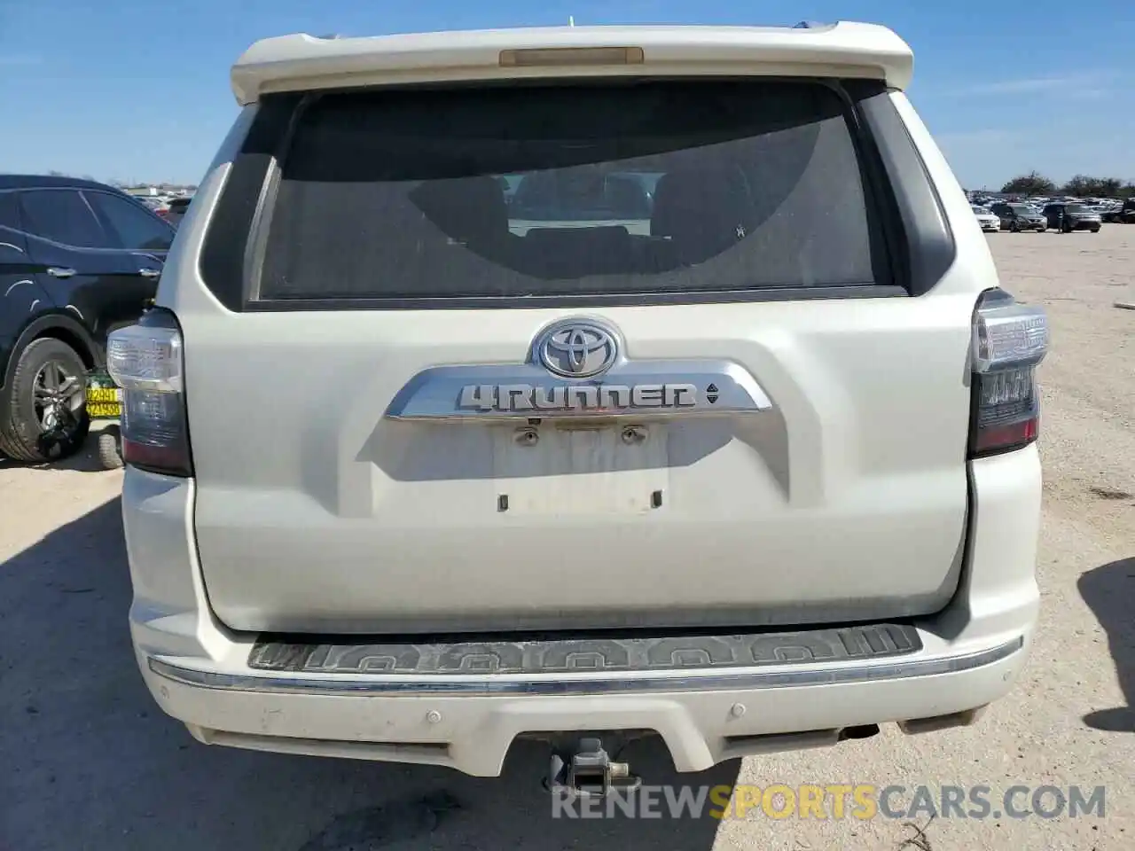 6 Photograph of a damaged car JTEBU5JR5L5820455 TOYOTA 4RUNNER 2020