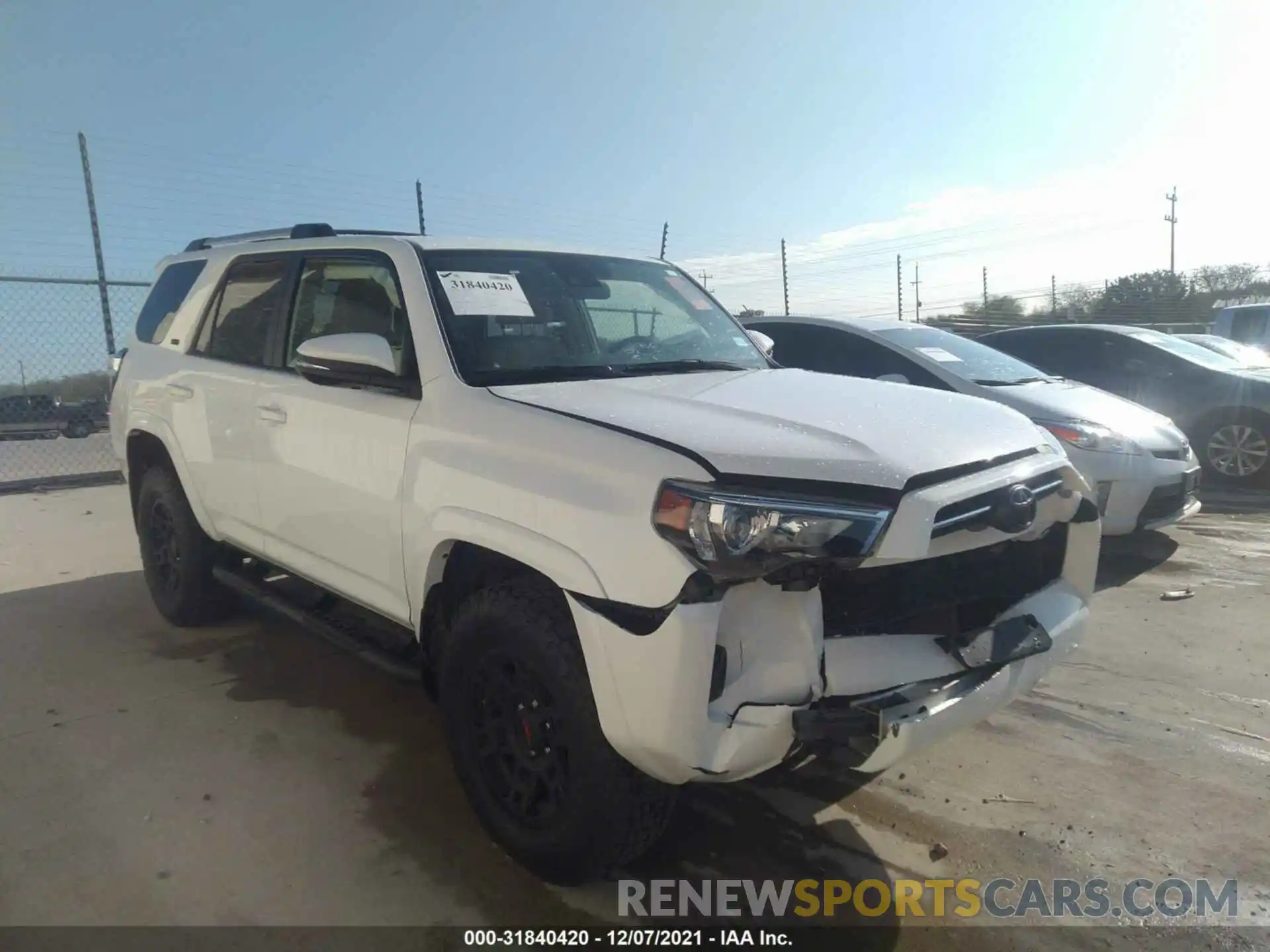 1 Photograph of a damaged car JTEBU5JR5L5821685 TOYOTA 4RUNNER 2020