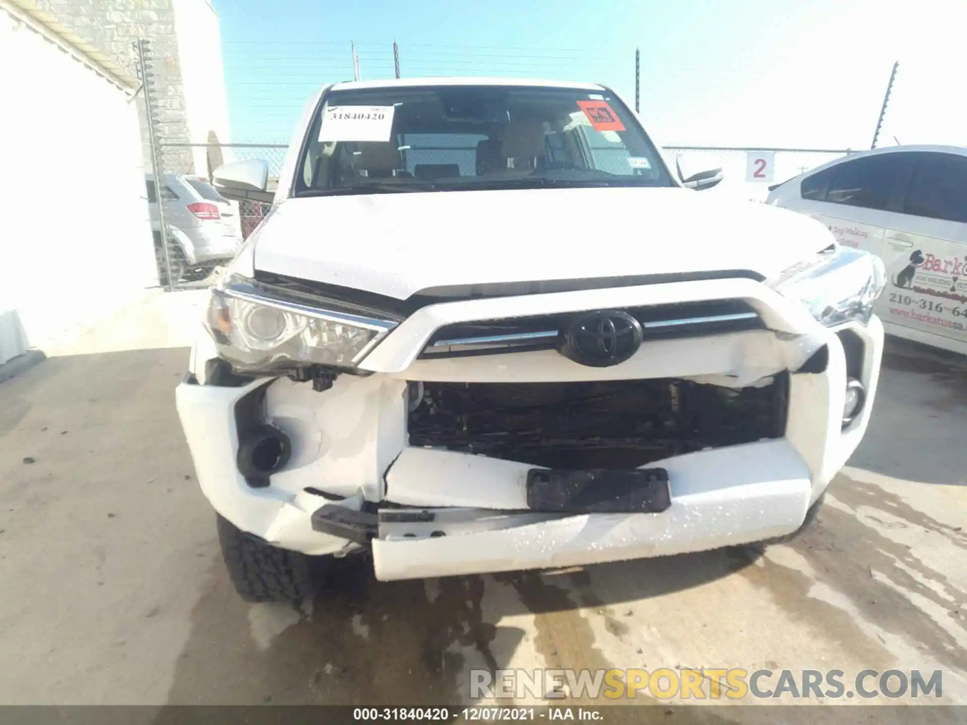 6 Photograph of a damaged car JTEBU5JR5L5821685 TOYOTA 4RUNNER 2020