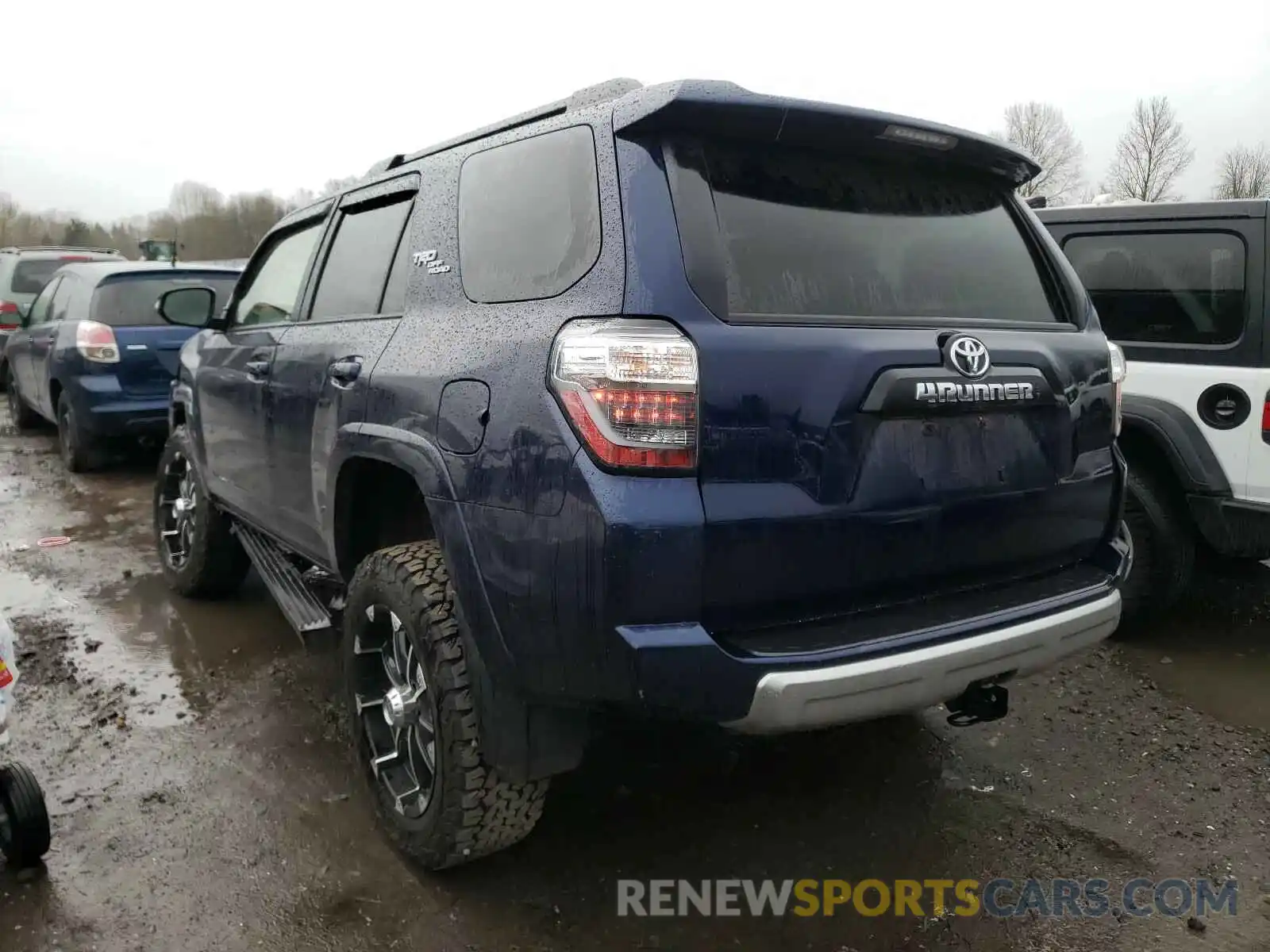 3 Photograph of a damaged car JTEBU5JR5L5825395 TOYOTA 4RUNNER 2020