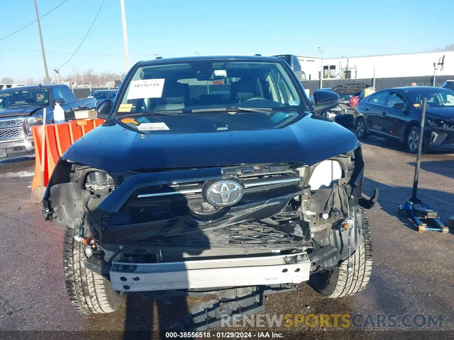 13 Photograph of a damaged car JTEBU5JR5L5833996 TOYOTA 4RUNNER 2020