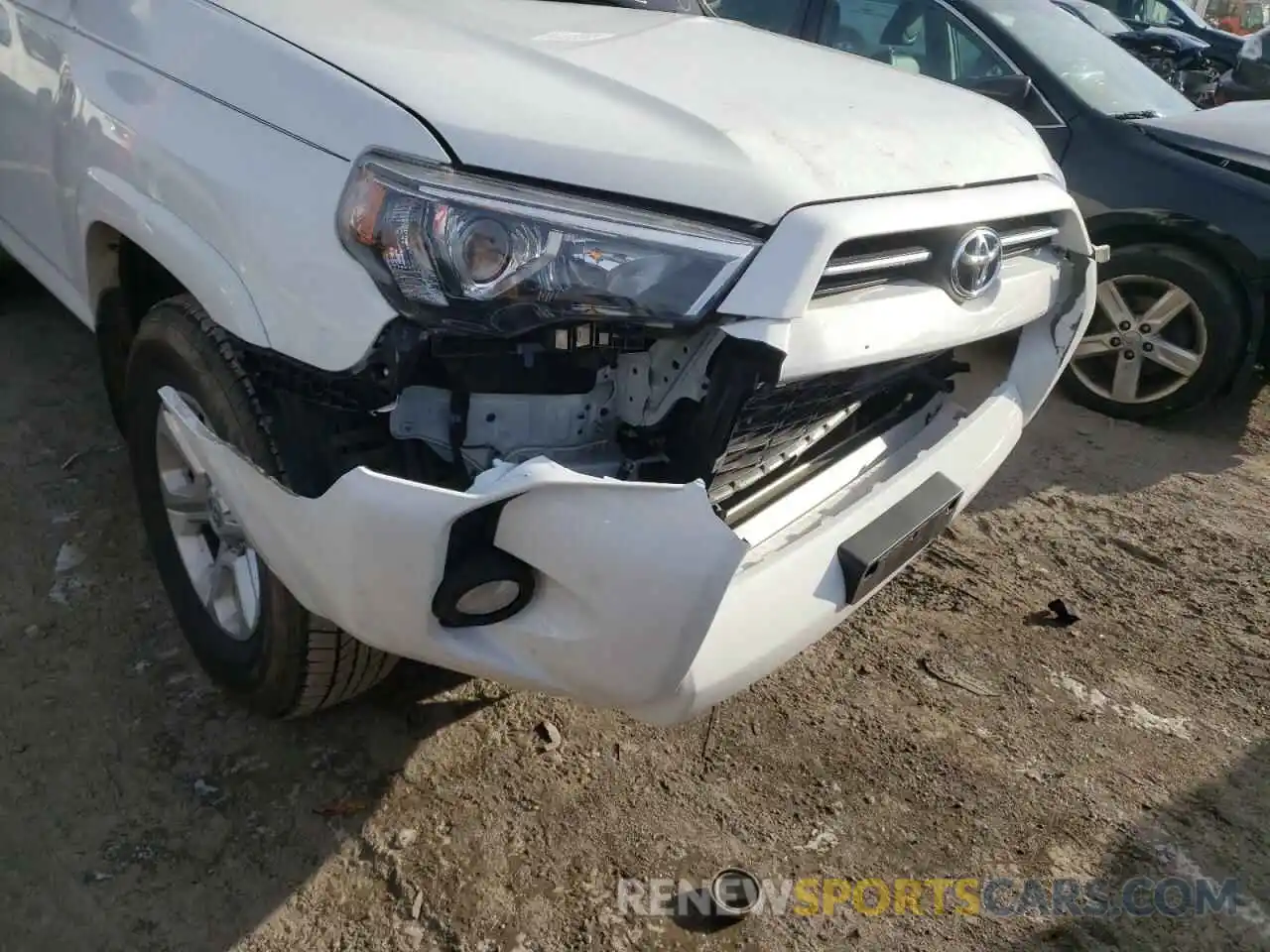 9 Photograph of a damaged car JTEBU5JR5L5835683 TOYOTA 4RUNNER 2020