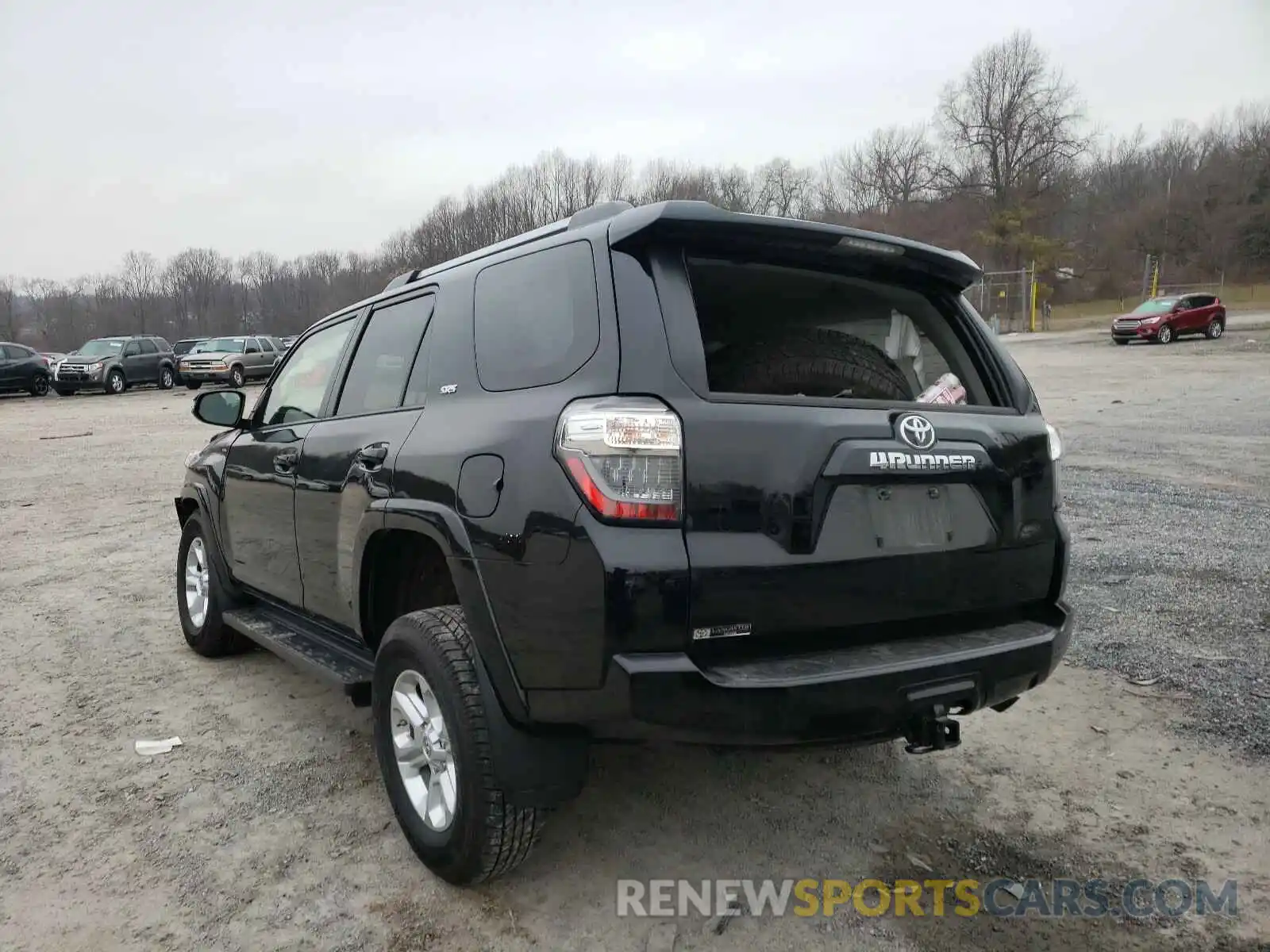 3 Photograph of a damaged car JTEBU5JR6L5739058 TOYOTA 4RUNNER 2020