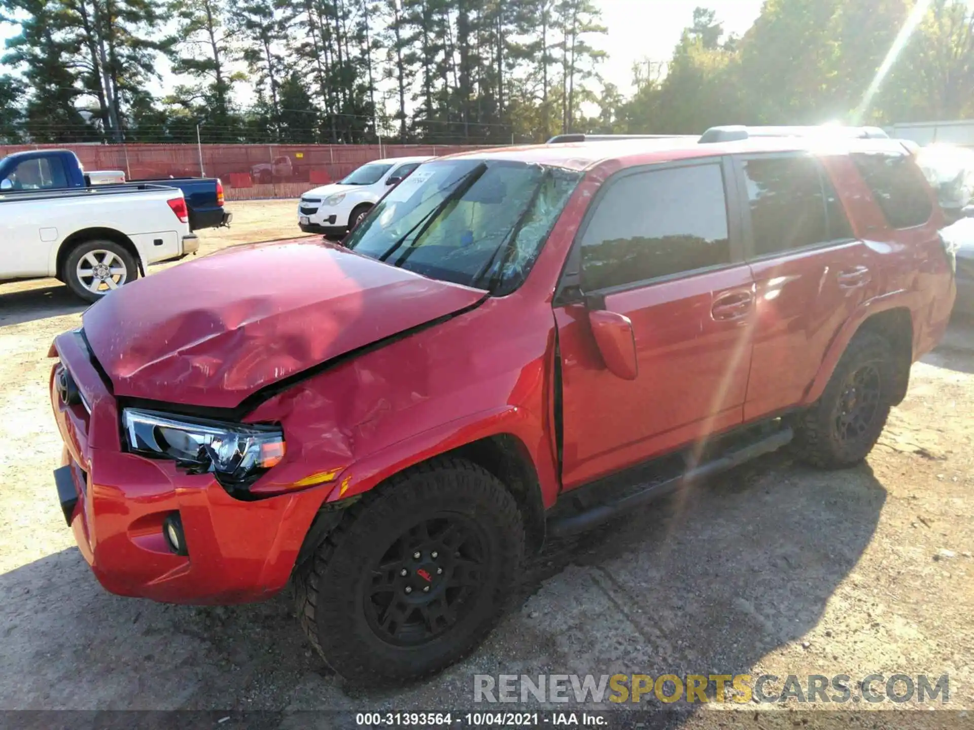 2 Photograph of a damaged car JTEBU5JR6L5748777 TOYOTA 4RUNNER 2020