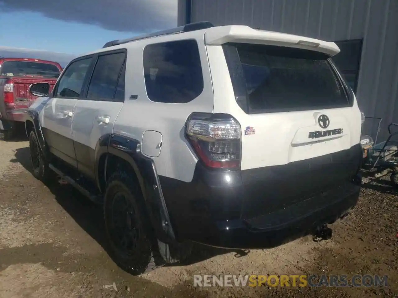 3 Фотография поврежденного автомобиля JTEBU5JR6L5751016 TOYOTA 4RUNNER 2020