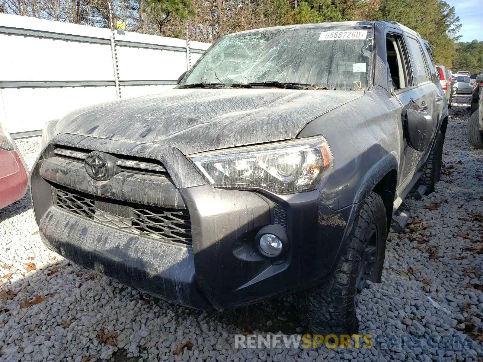 2 Photograph of a damaged car JTEBU5JR6L5757527 TOYOTA 4RUNNER 2020