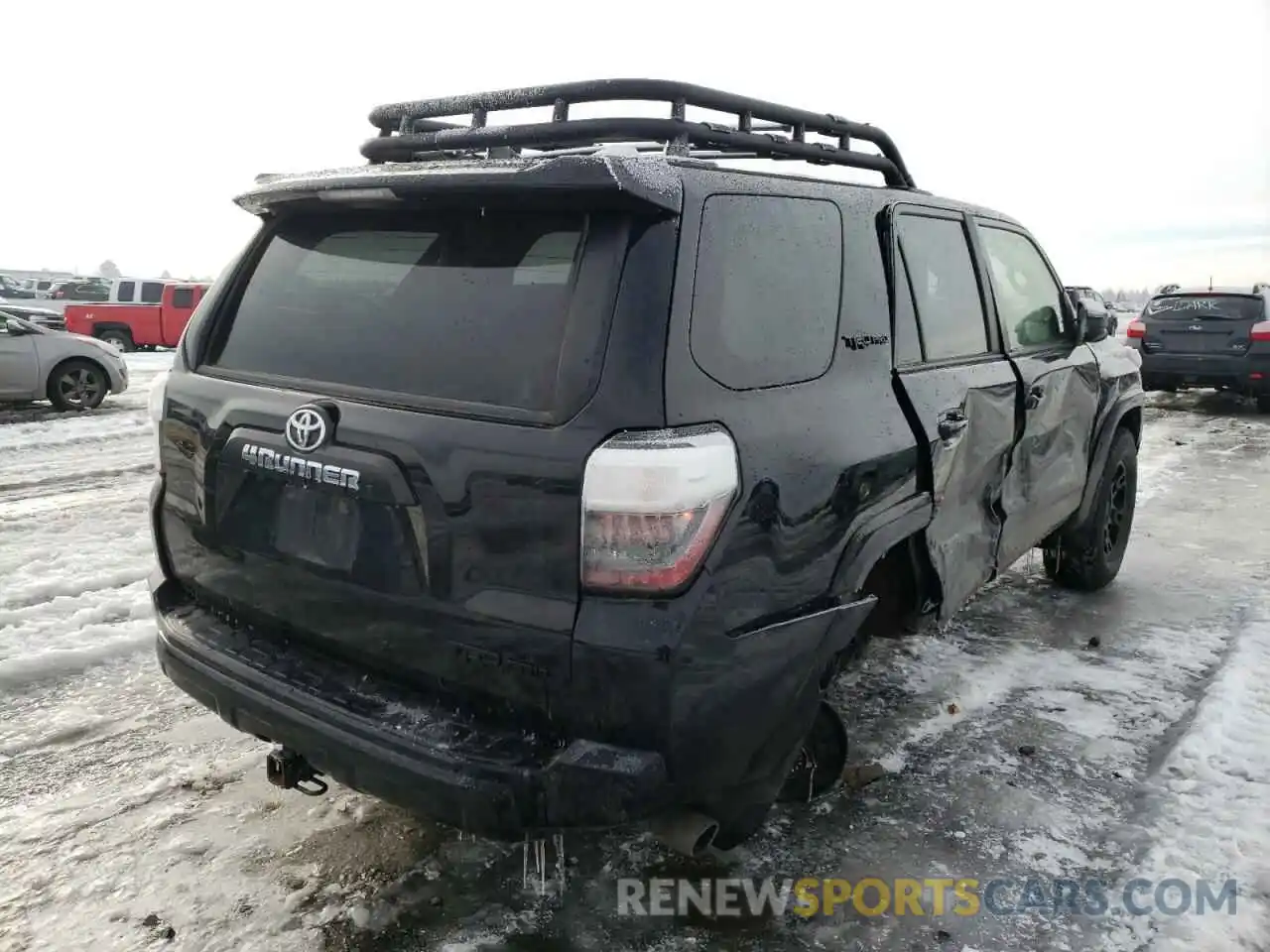 4 Photograph of a damaged car JTEBU5JR6L5765188 TOYOTA 4RUNNER 2020