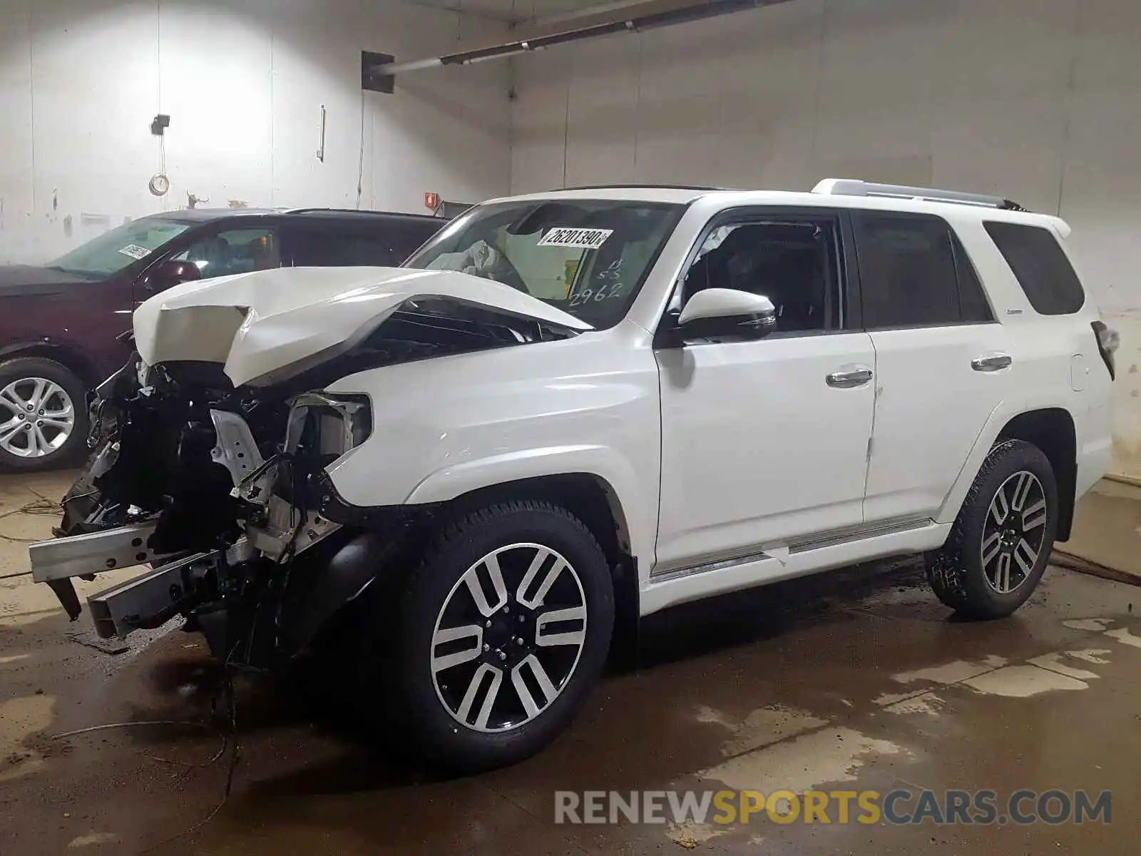 2 Photograph of a damaged car JTEBU5JR6L5767037 TOYOTA 4RUNNER 2020