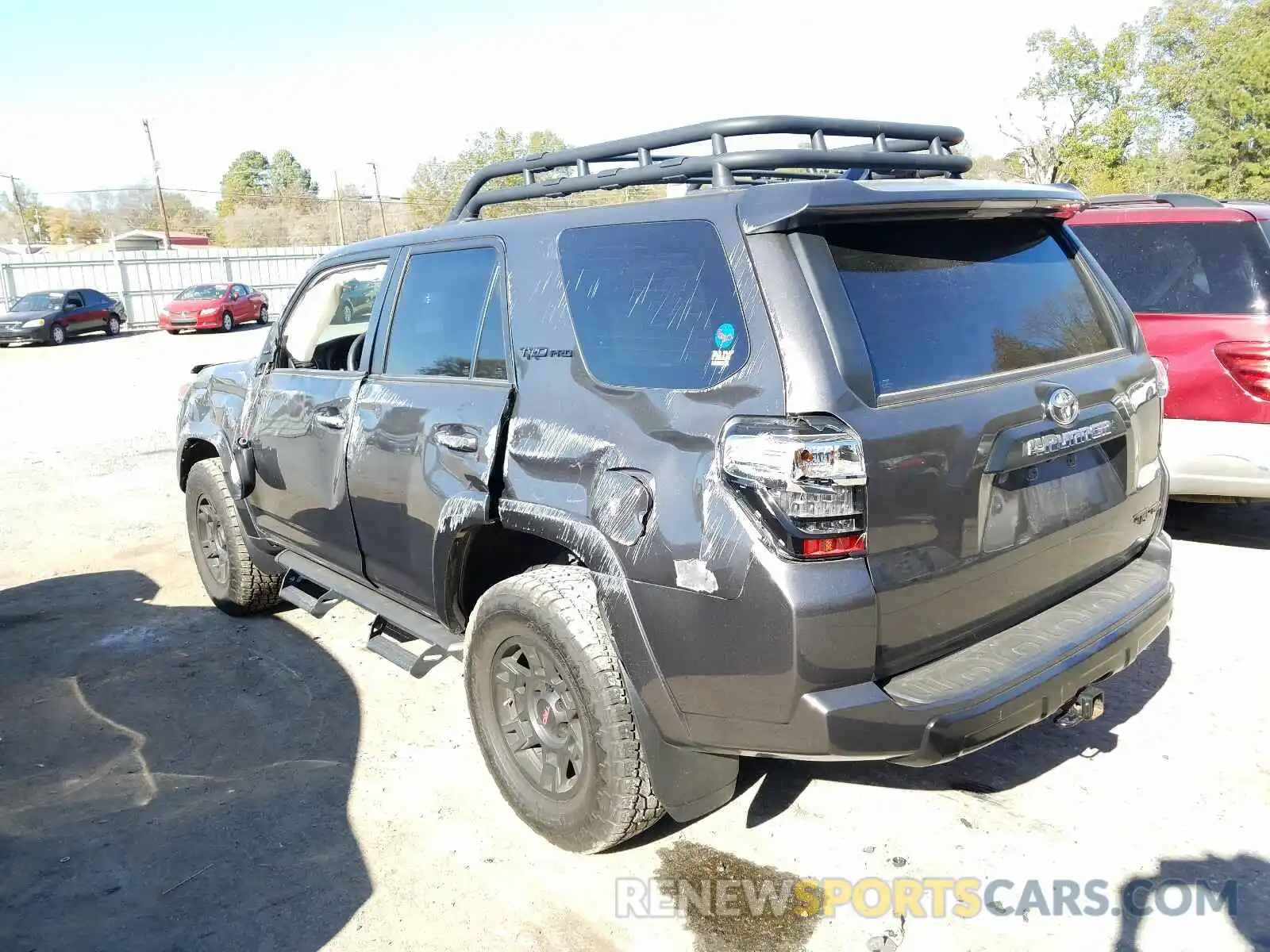 3 Photograph of a damaged car JTEBU5JR6L5767183 TOYOTA 4RUNNER 2020