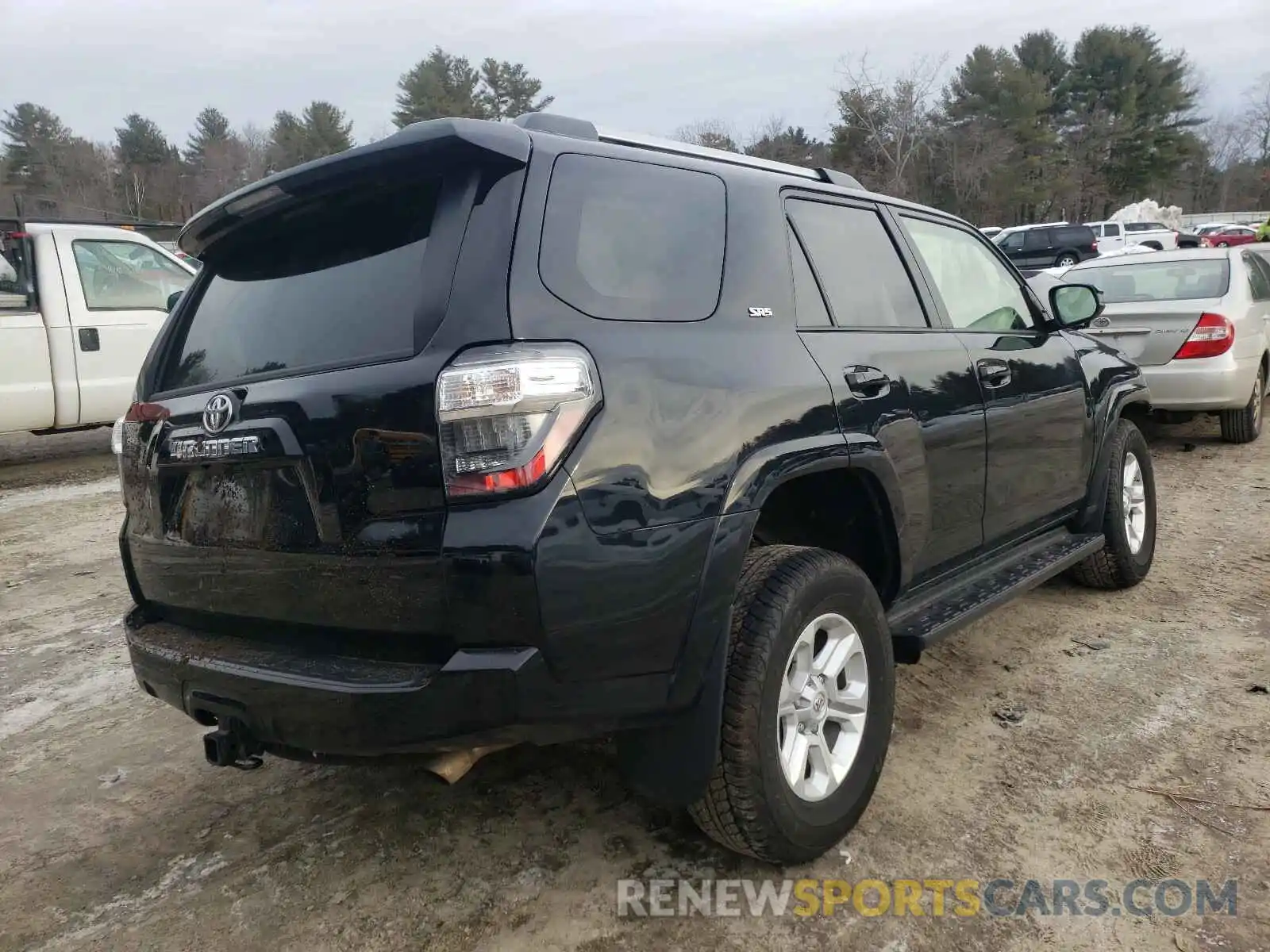 4 Photograph of a damaged car JTEBU5JR6L5769161 TOYOTA 4RUNNER 2020